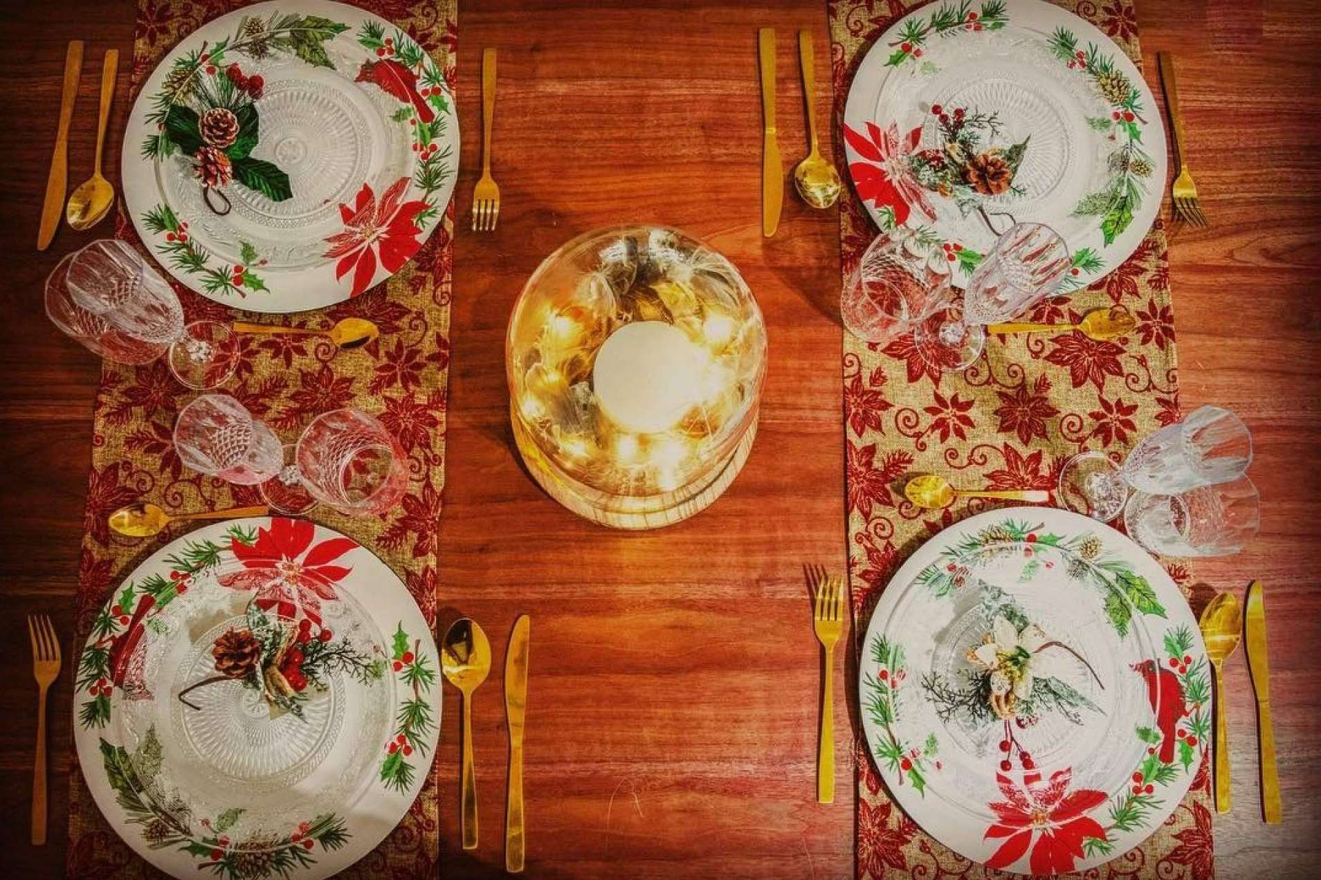 Decorar la mesa en Navidad gracias a las ideas de Rosso Decora
