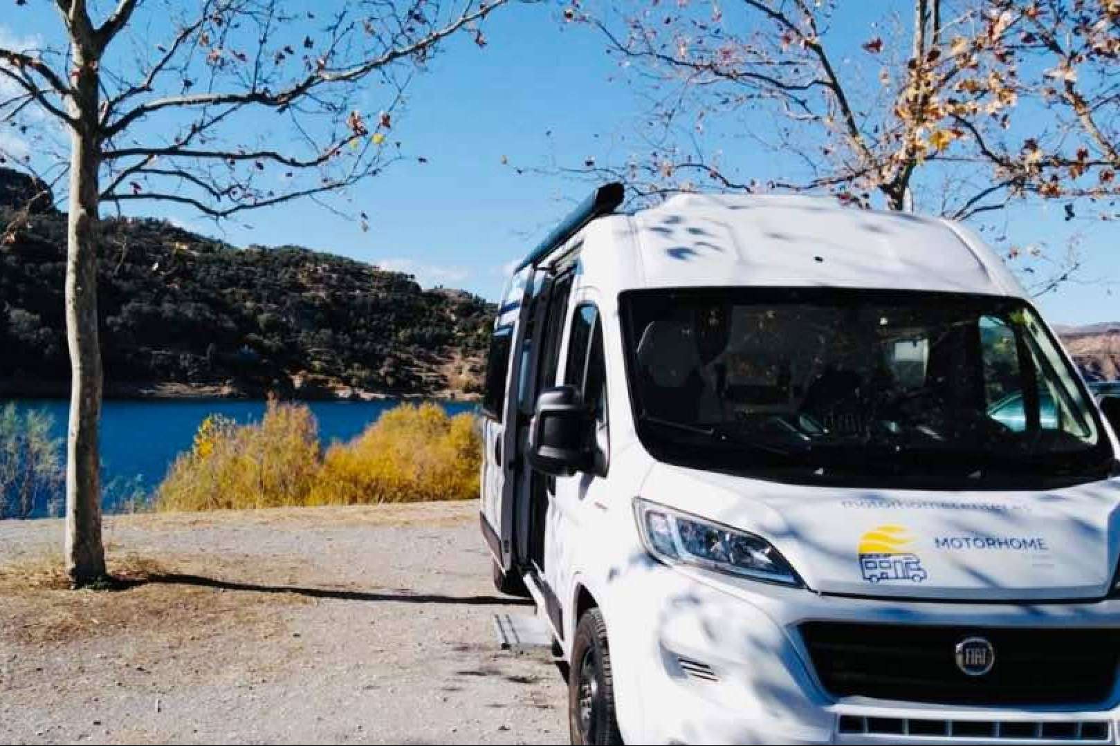 ¿Por qué es tan exitoso el alquiler Camper Gran Volumen 4 plazas en Murcia? Motorhome Center
