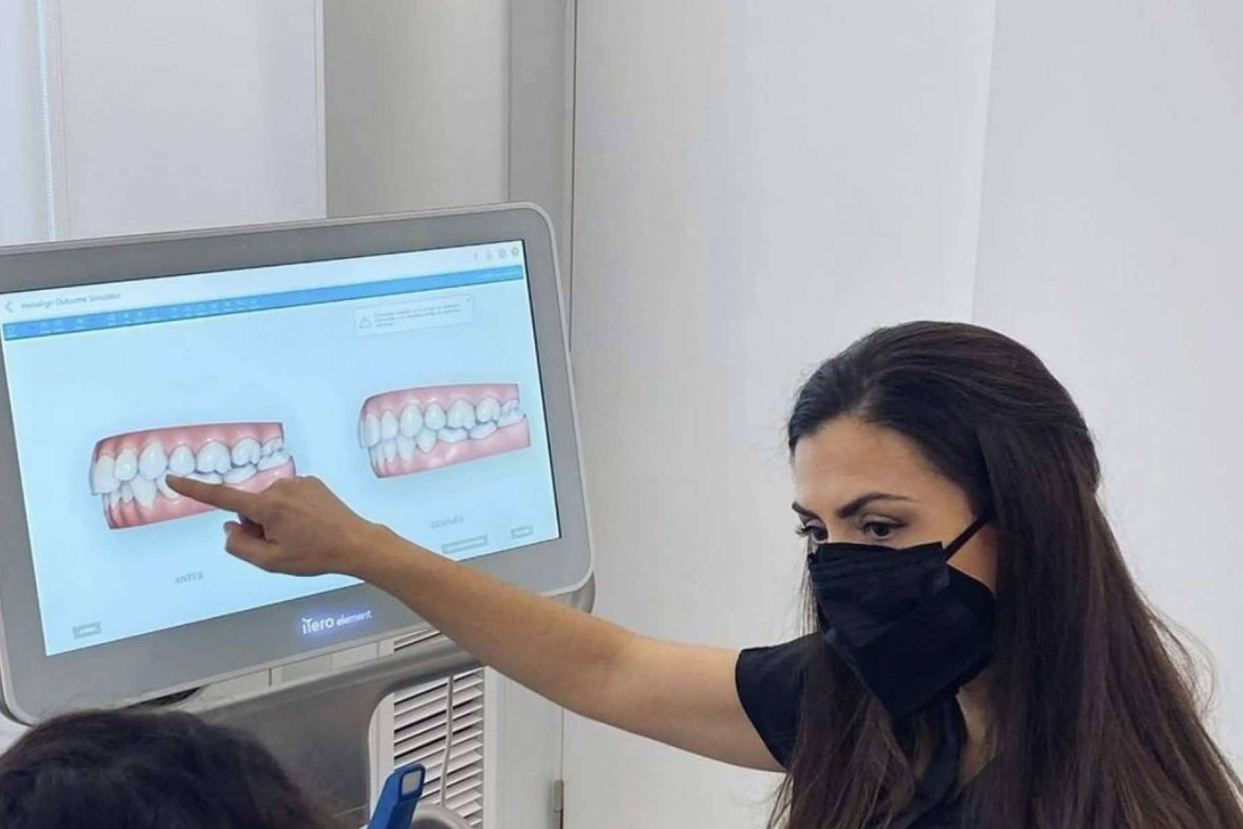 Clínica dental Carmen Díaz proporciona las ventajas que ofrece el tratamiento Invisalign