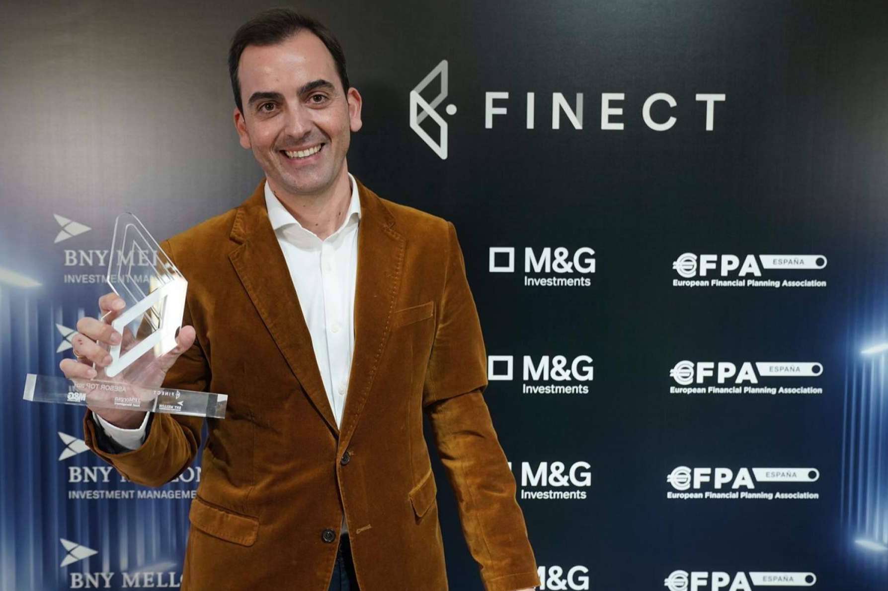 José Manuel Marín Cebrián ha recibido un reconocimiento al éxito del asesor financiero de confianza