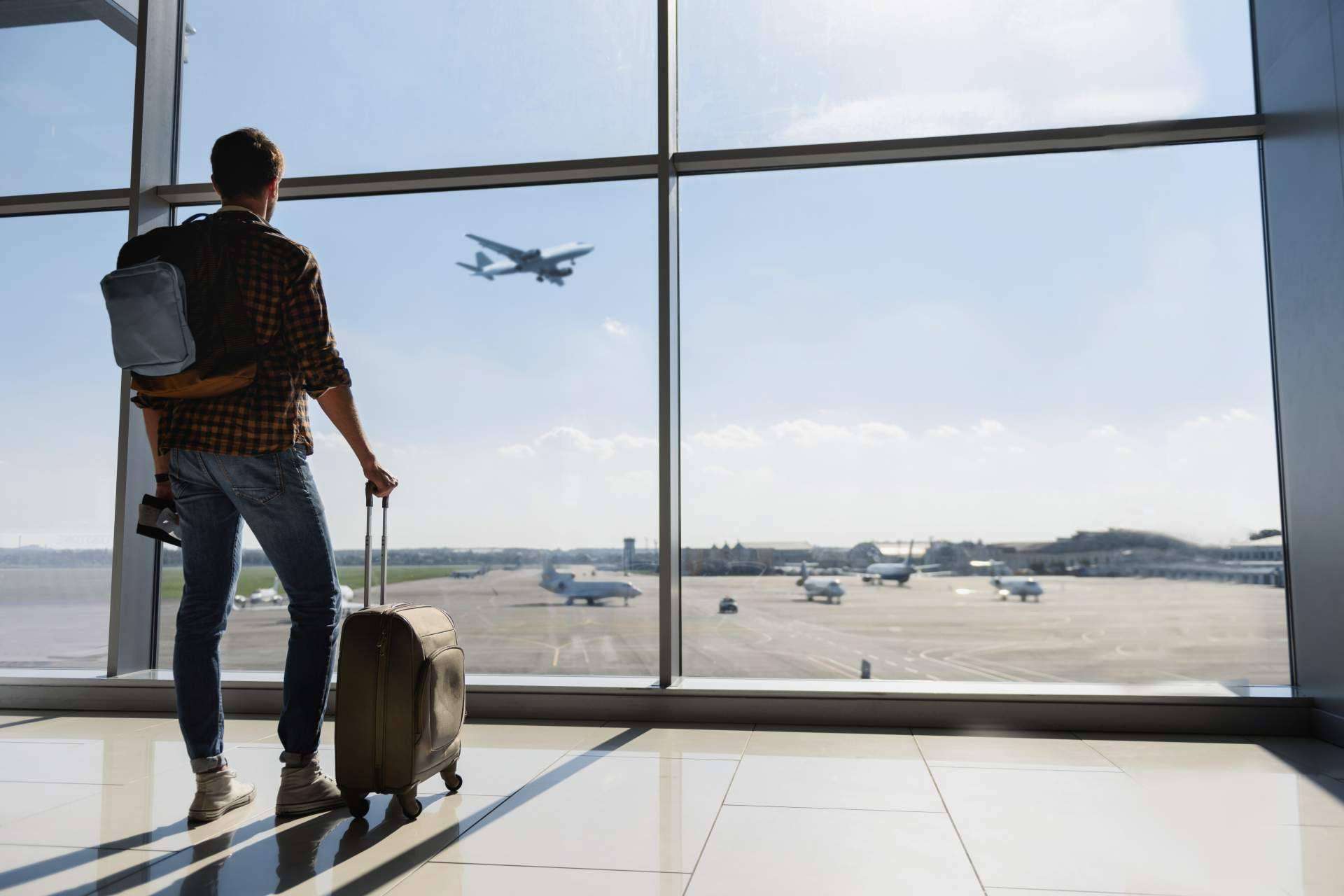 ¿Cómo hacer una reclamación por vuelo cancelado?, el servicio eficiente de Retrasos Vuelos