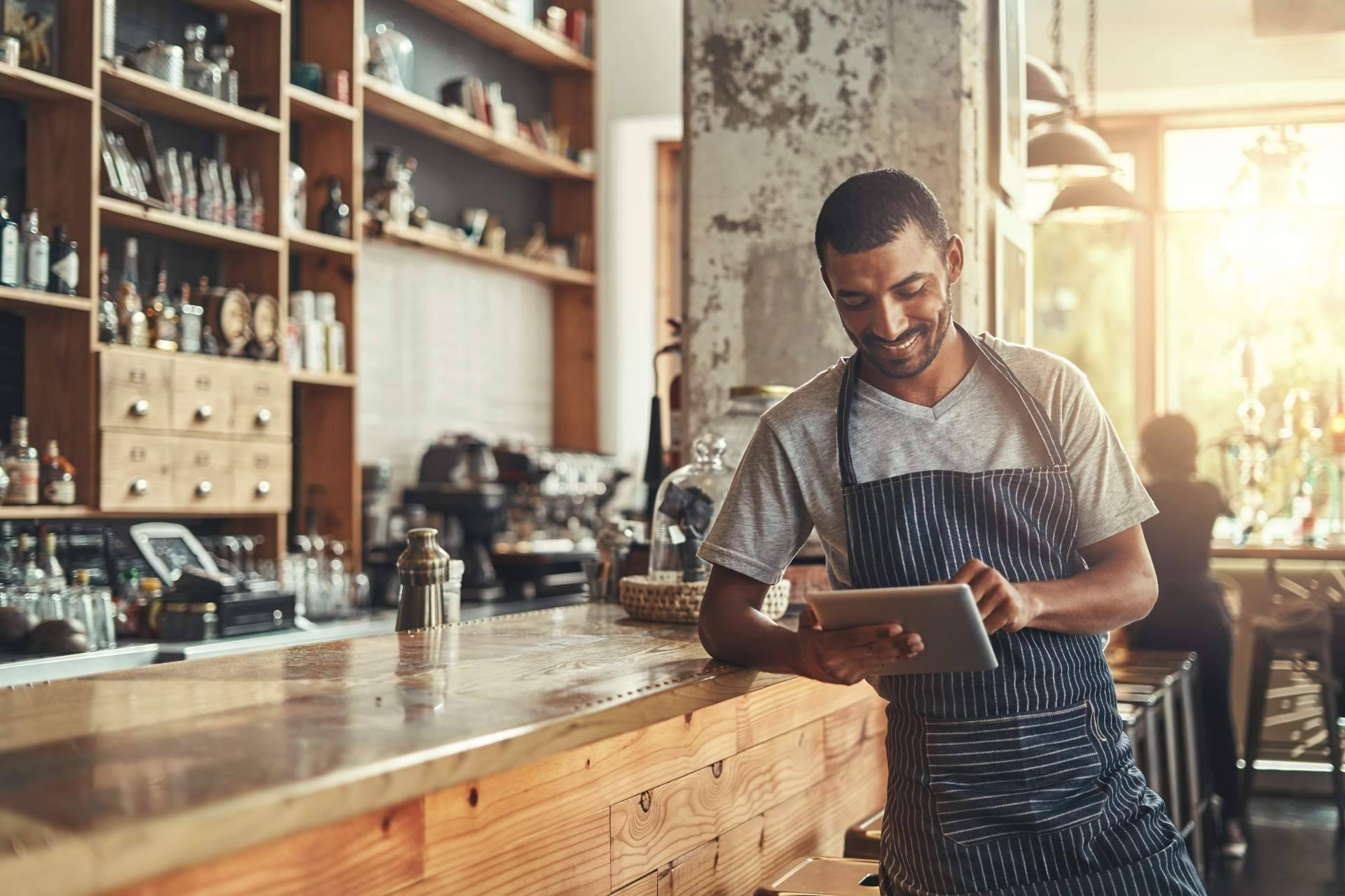 Llega a la restauración la tecnología de calidad con Banzzu