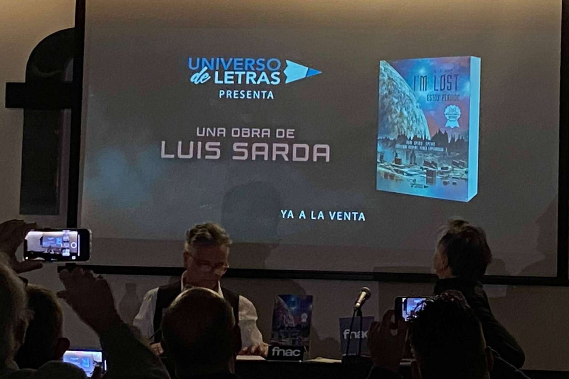 Luis Sarda presenta sulibro I'M LOST, la primera parte de una trilogía de ficción