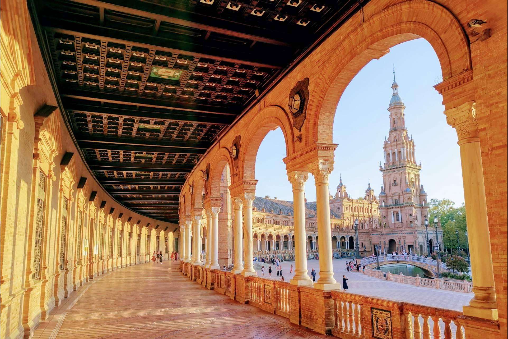 Los 5 lugares que no se debe olvidar un visitante en Sevilla