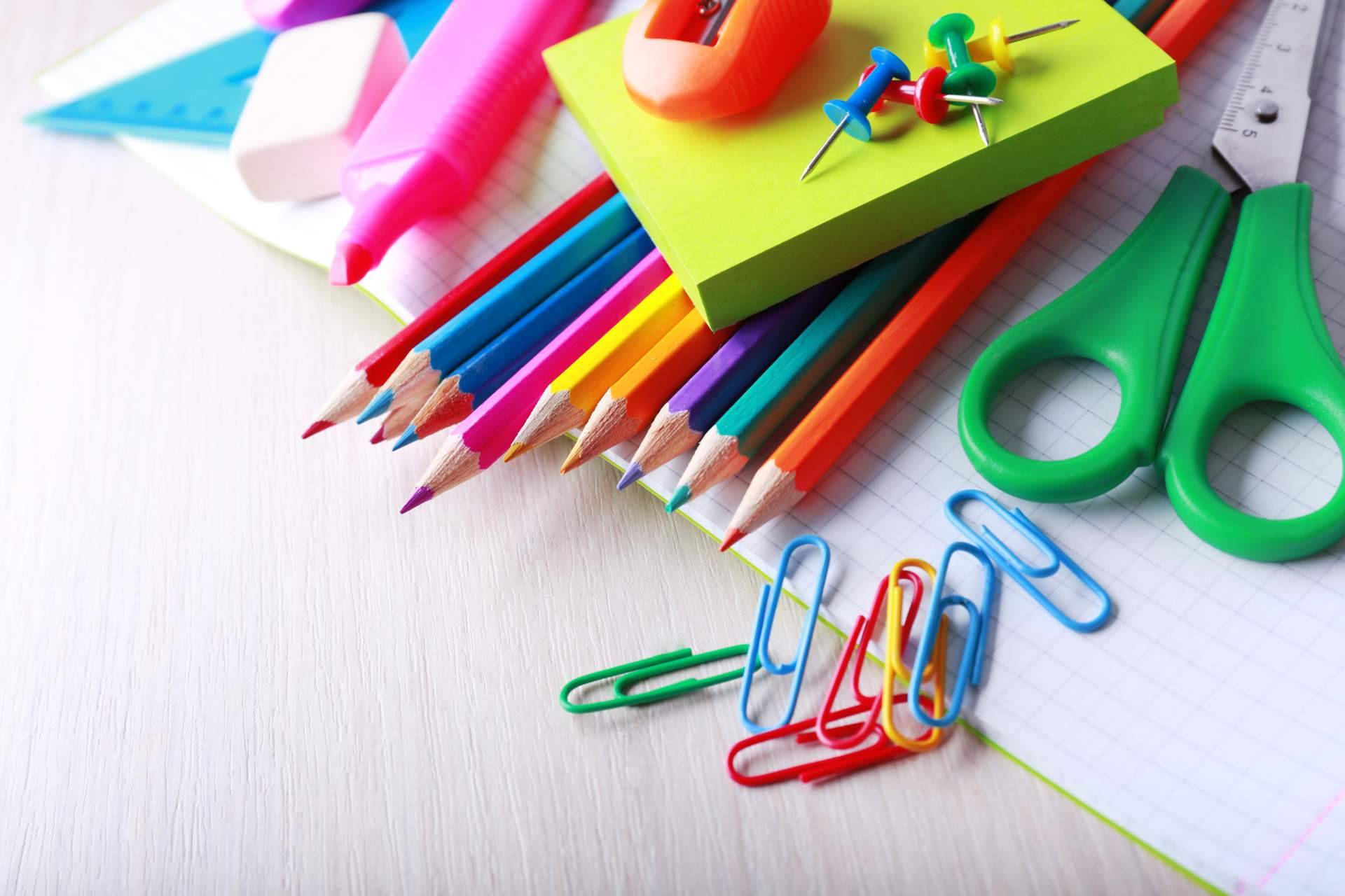 Cartabon, material escolar y de oficina a precios competitivos de mercado