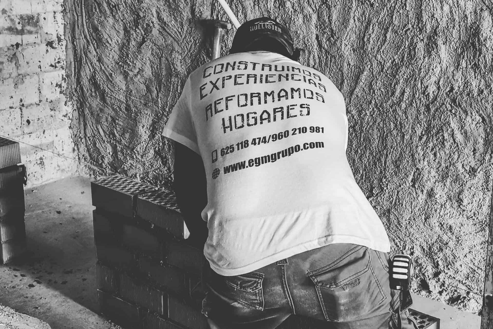 ¿Reconstruir o reformar una vivienda? Los 4 consejos de EGM Grupo que ayudarán a las personas a tomar la decisión adecuada