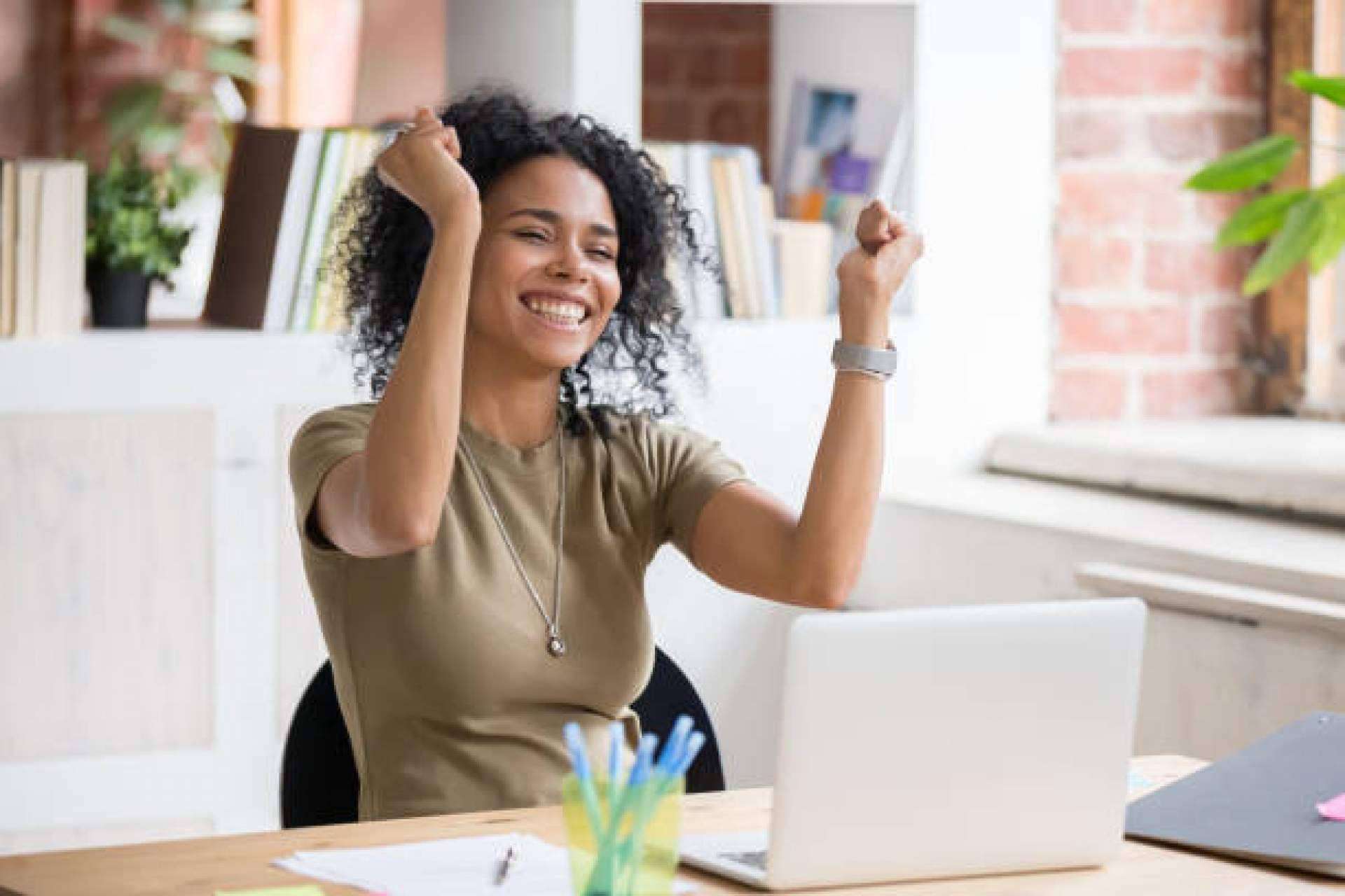 Queda un mes para aprobar los planes de igualdad de las empresas con 50 o más personas contratadas, por igualdadonline.com