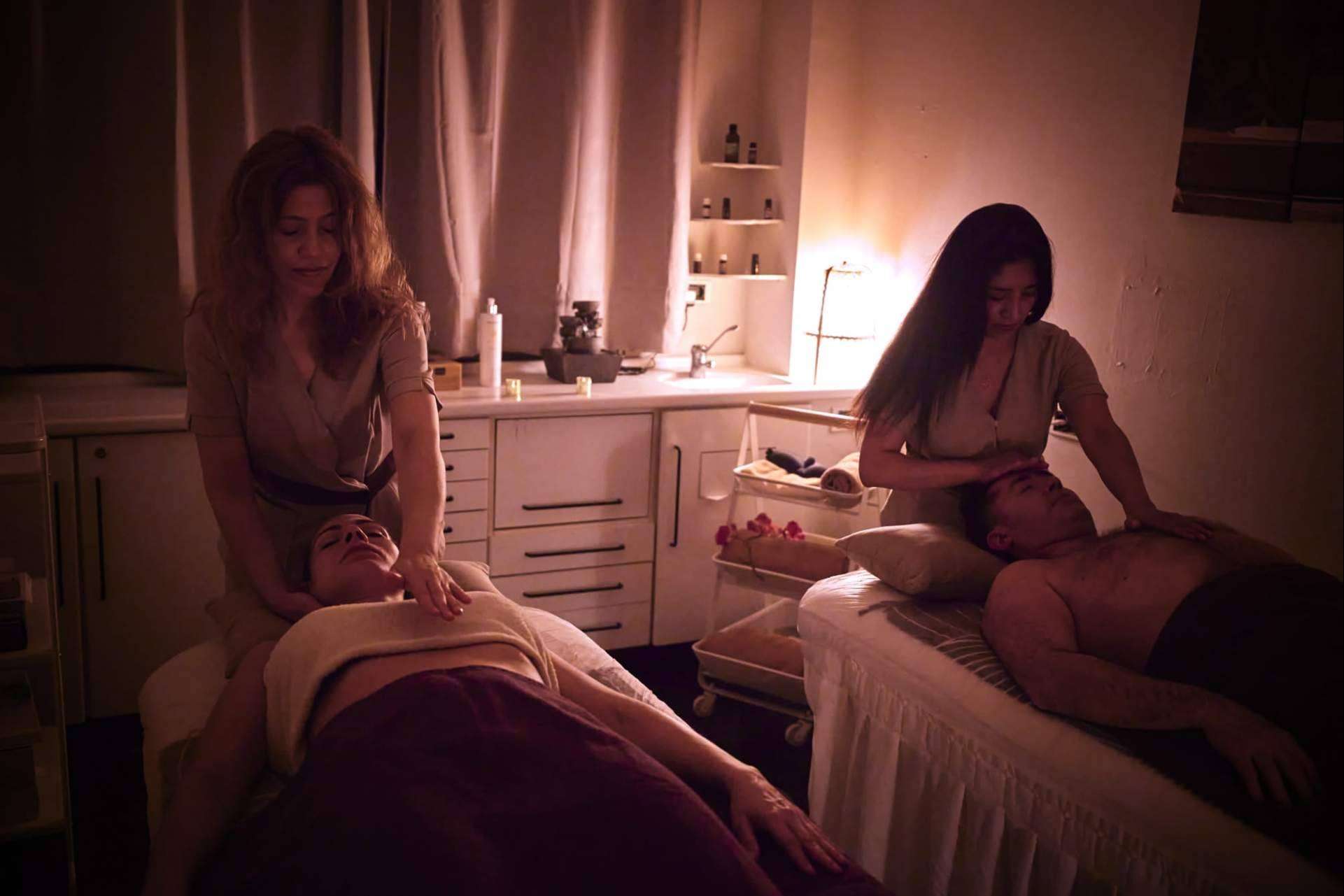 El regalo perfecto para San Valentín, un masaje en pareja de la mano de Lakshmi Barcelona