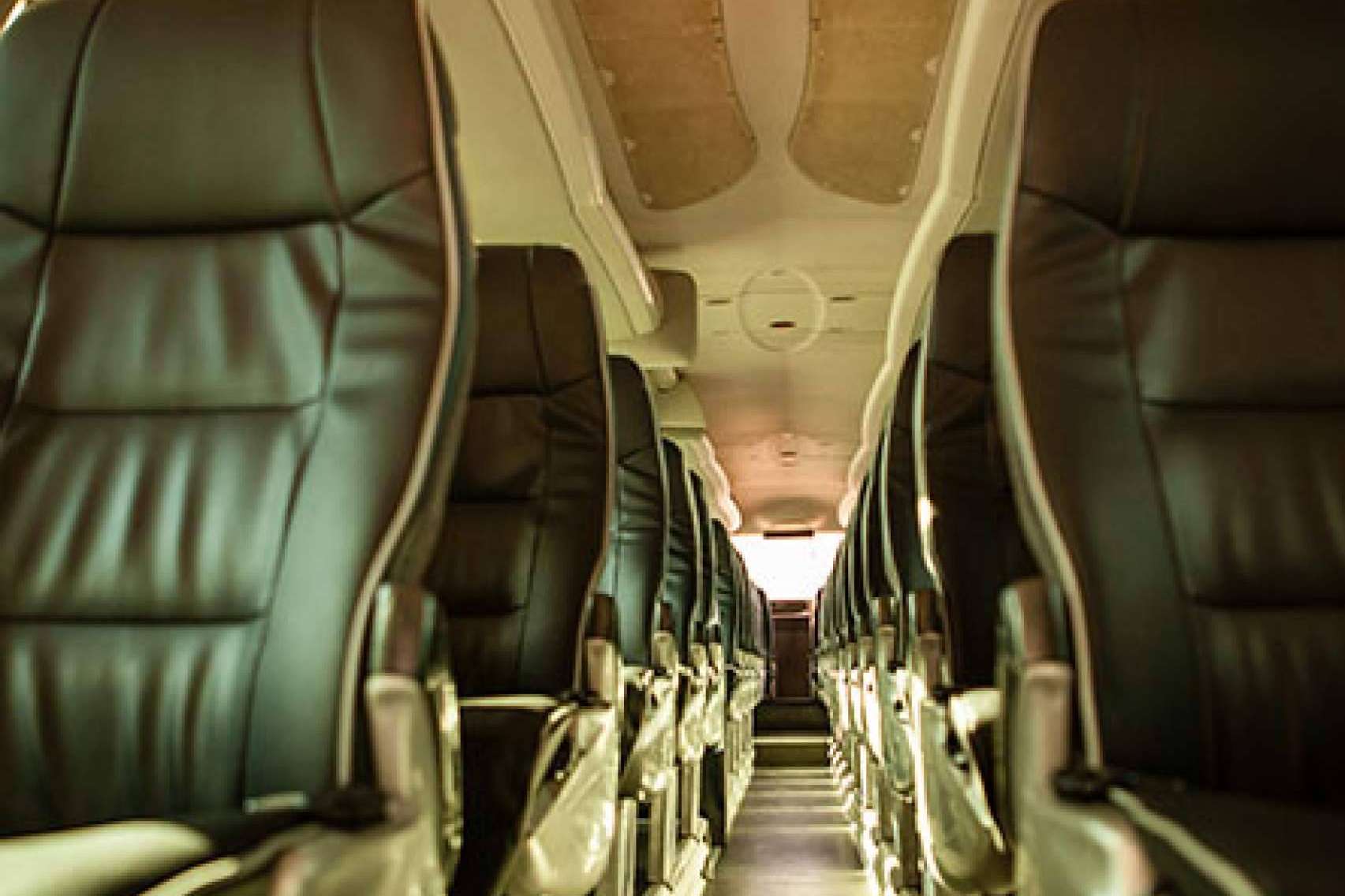 ¿Qué actividades se pueden realizar con un minibus vip?, por Badabus