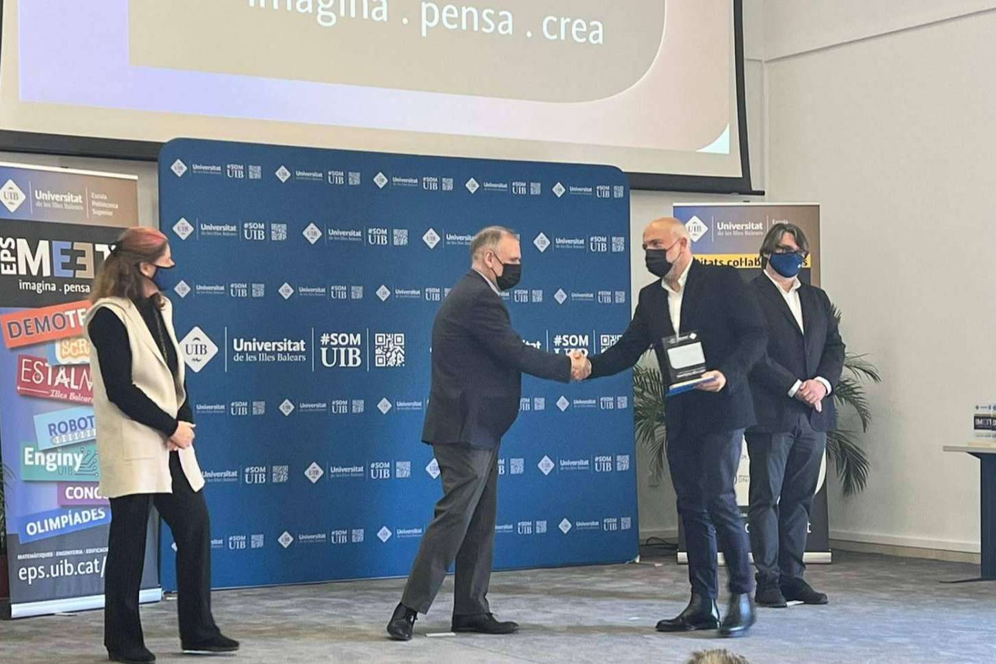 3digits recibe un reconocimiento por su colaboración con la UIB en el programa MEET EPS