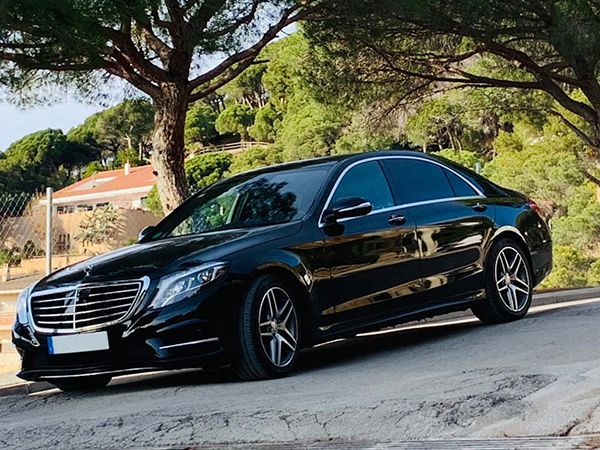 Like Drivers amplia su flota con un nuevo Mercedes Clase S
