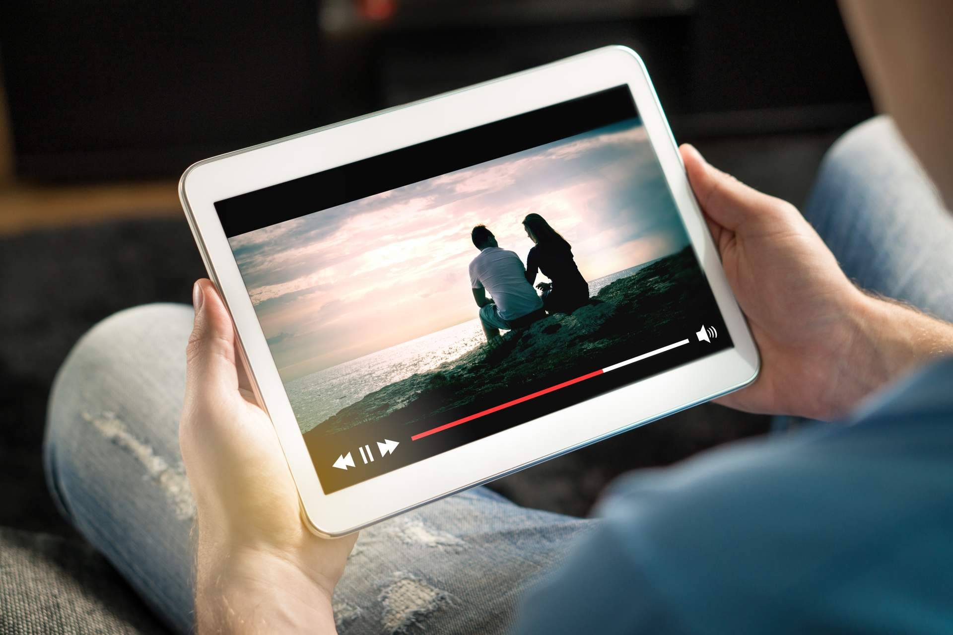Amplia gama de productos electrónicos como tablets y televisores de grandes marcas en Ofertas de la Semana