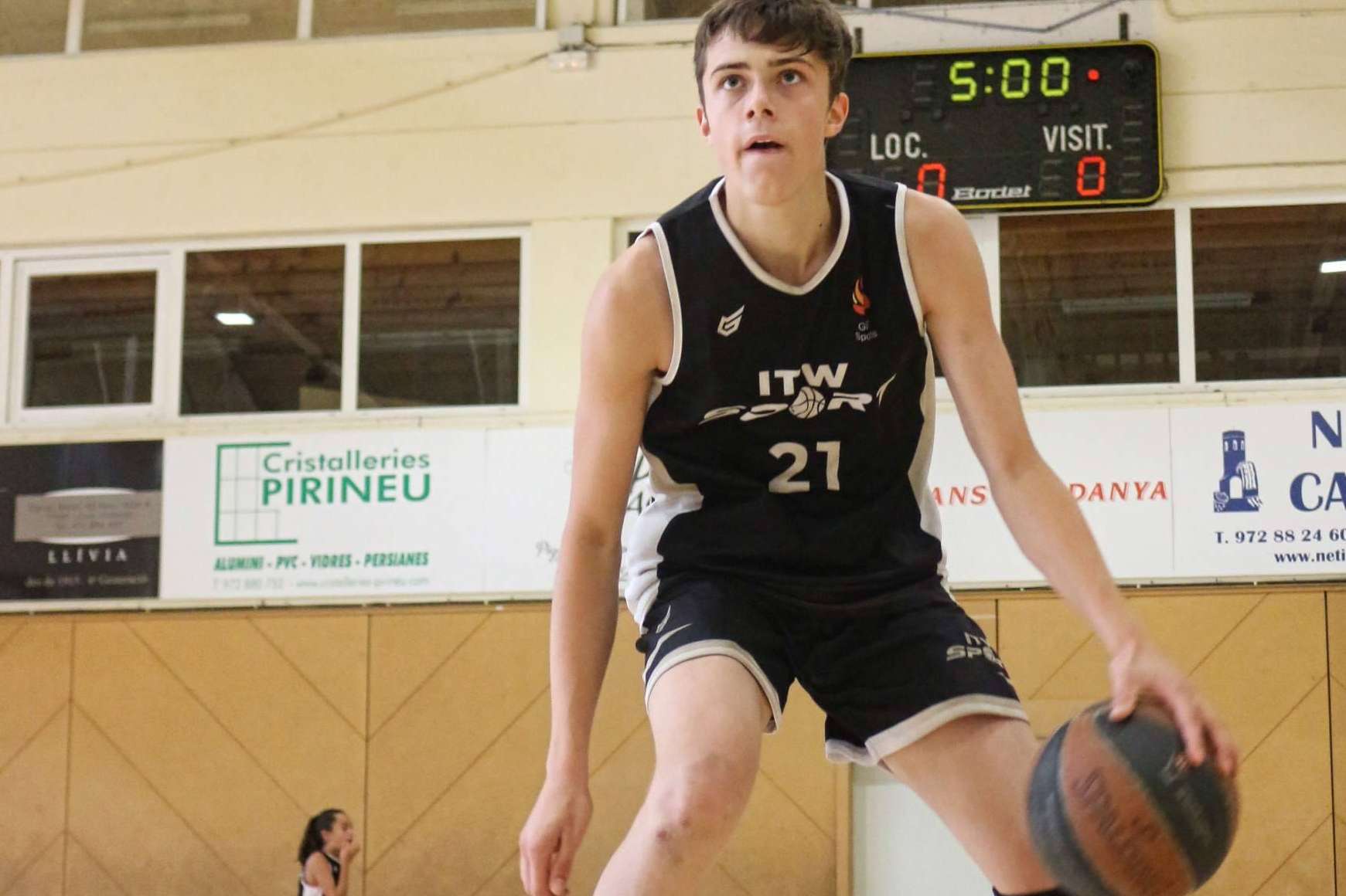 Mejorar la técnica en un centro de tecnificación de baloncesto, como ITW Sport