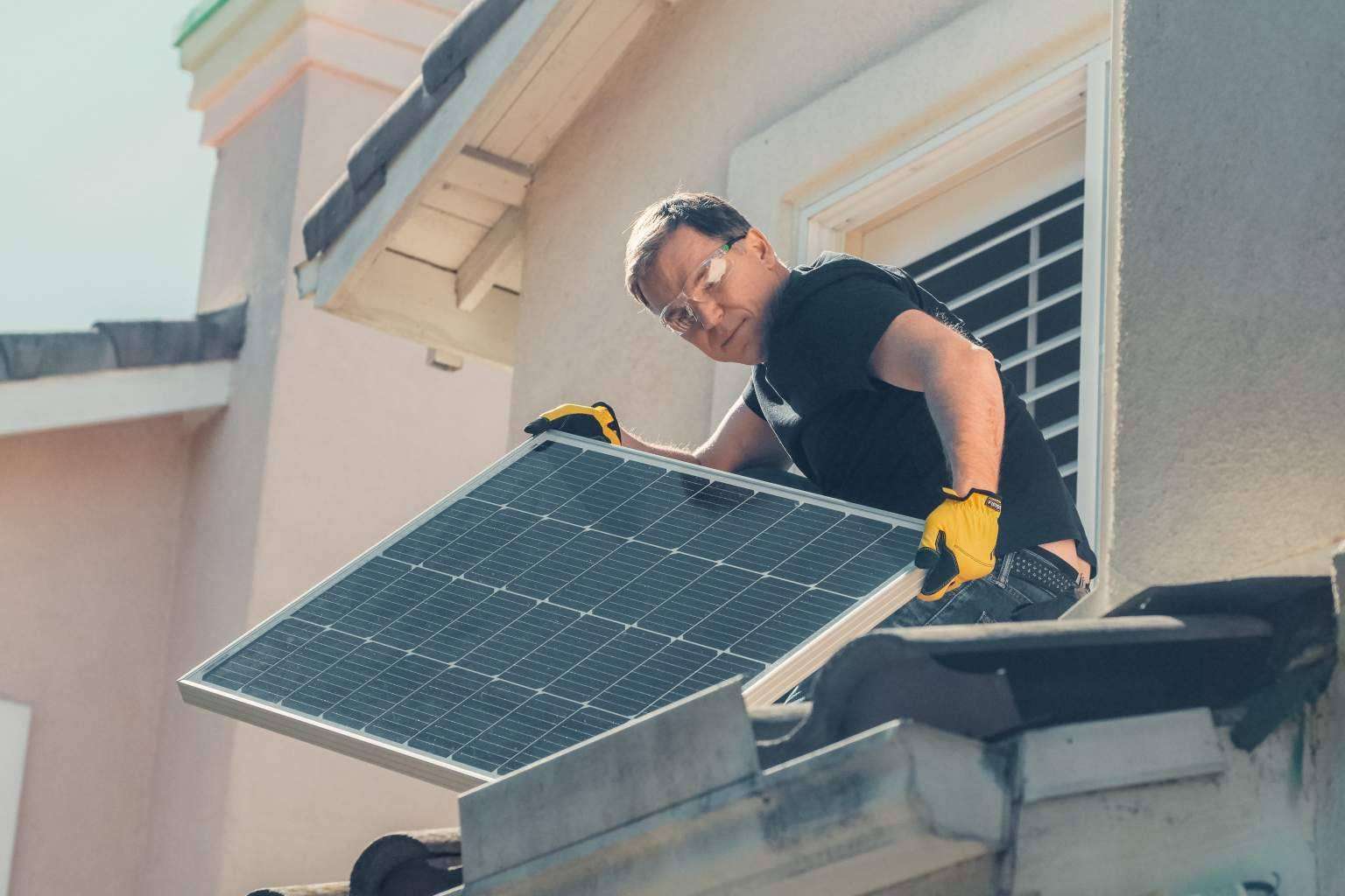 Subvenciones para paneles solares de la mano de SOLARINSTALA