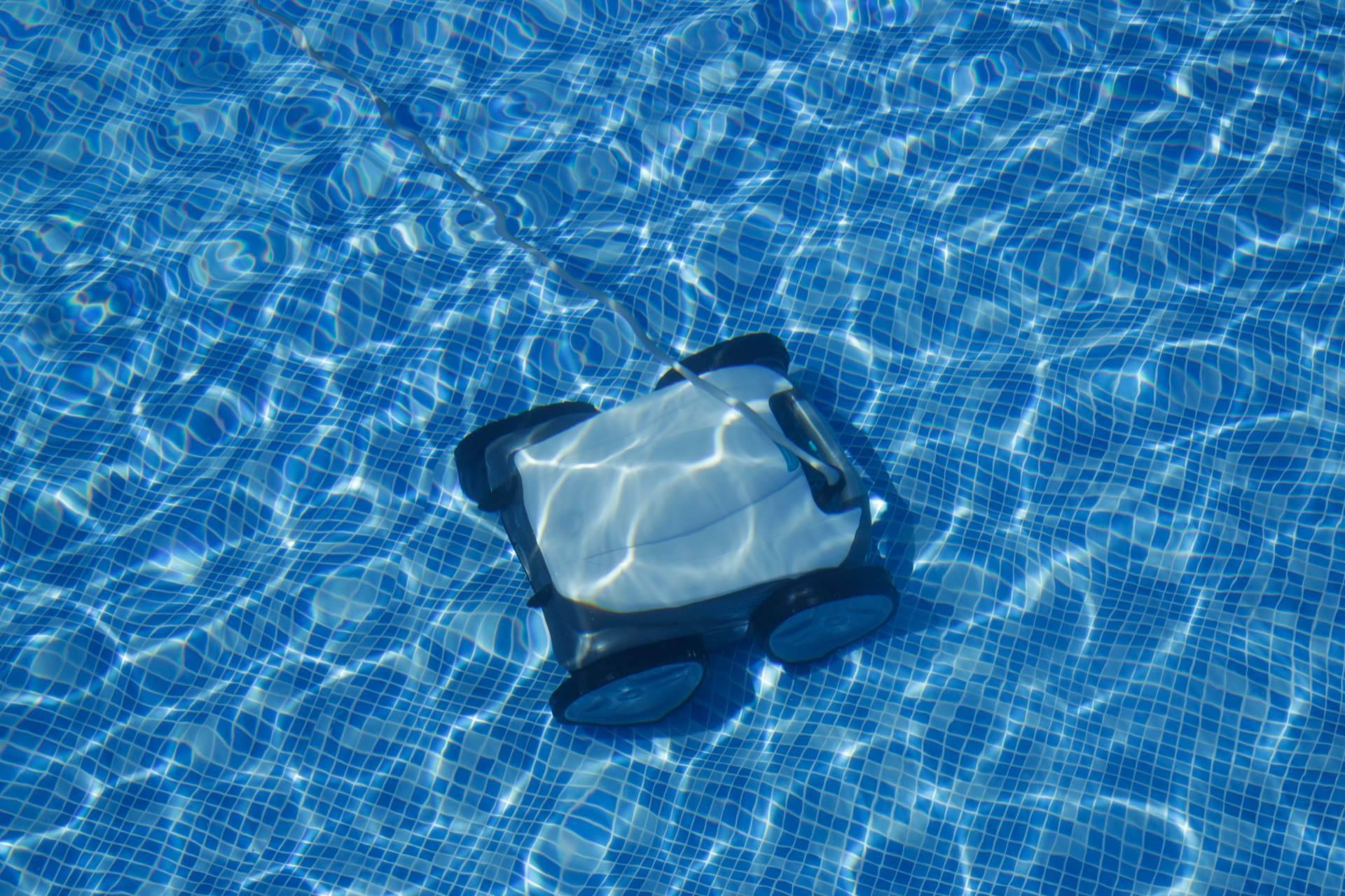 Robot limpiafondos automatizados de piscinas en Swimhome