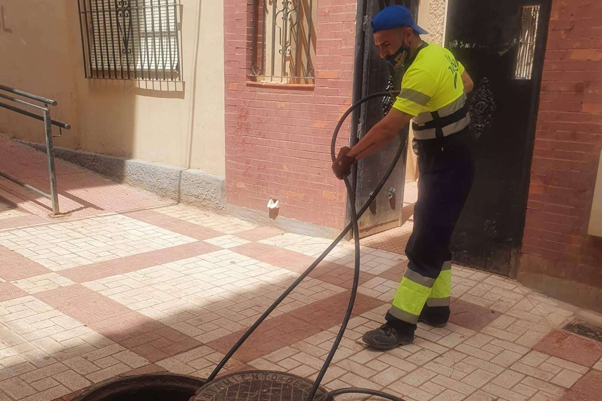 Rey Tuberías y su servicio de desatoro y limpieza de saneamiento de tuberías