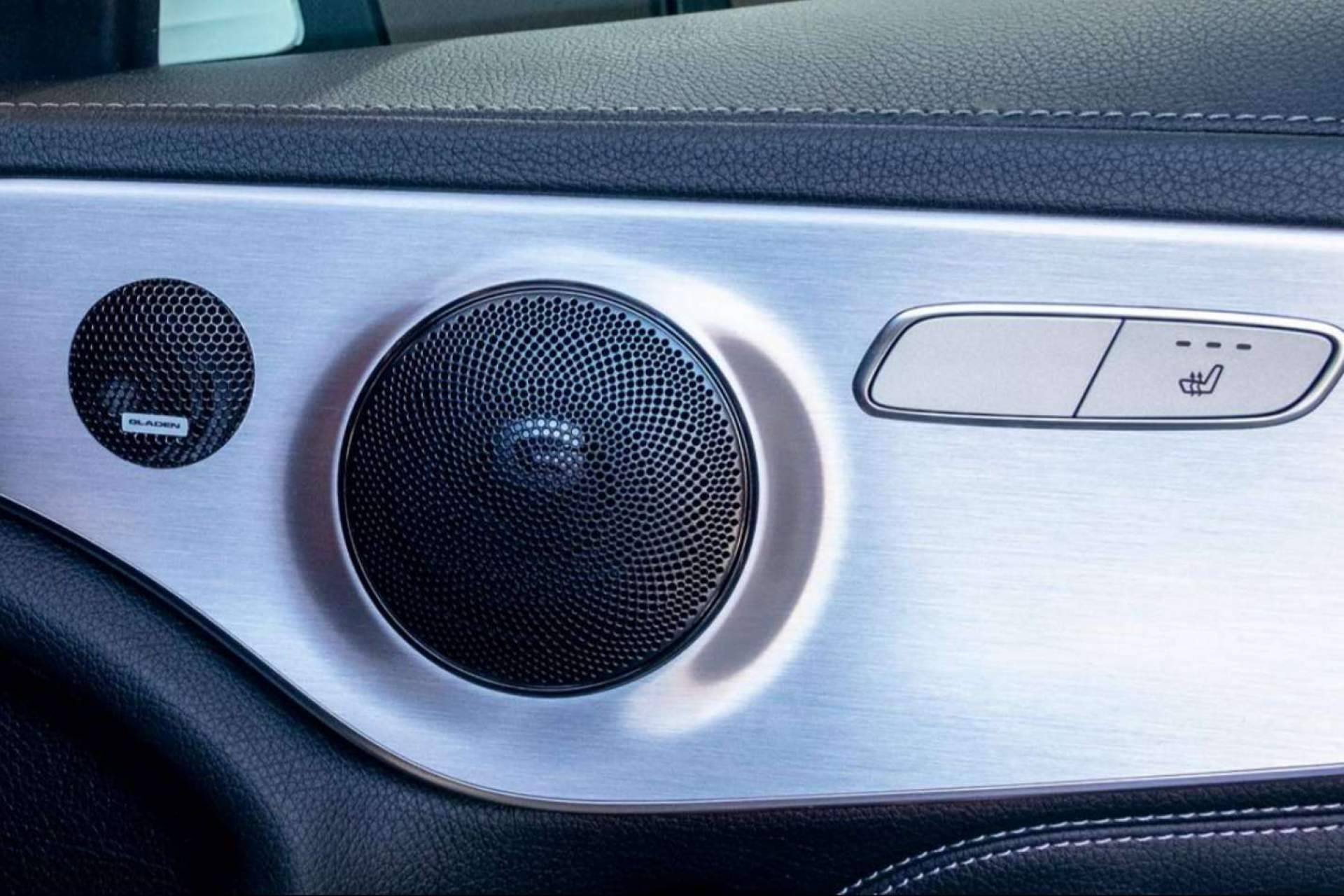 Mejorar los altavoces del coche de la mano de Madrid Audio
