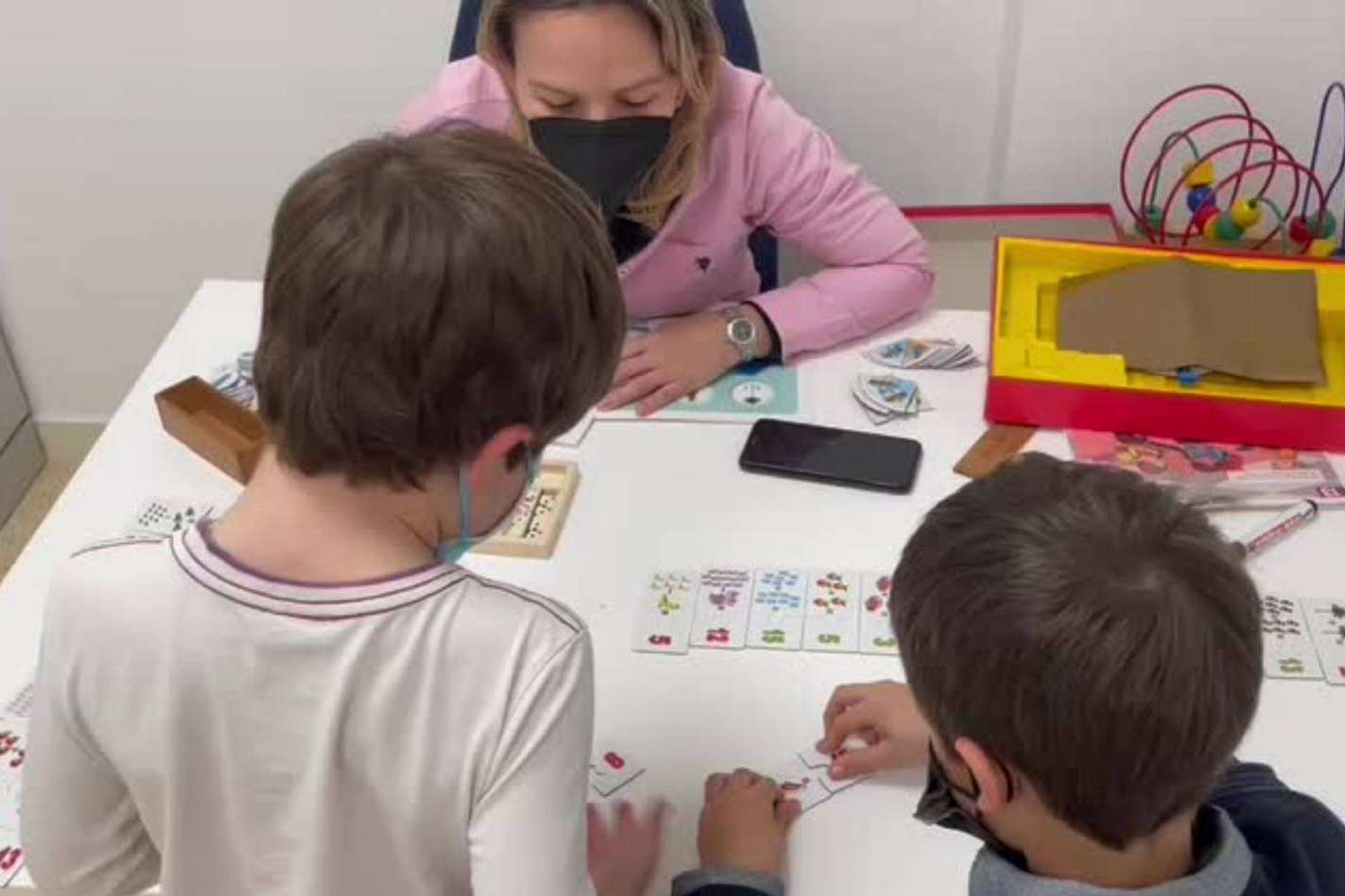¿Por qué es importante el diagnóstico precoz del autismo para mejorar el desarrollo de los niños?