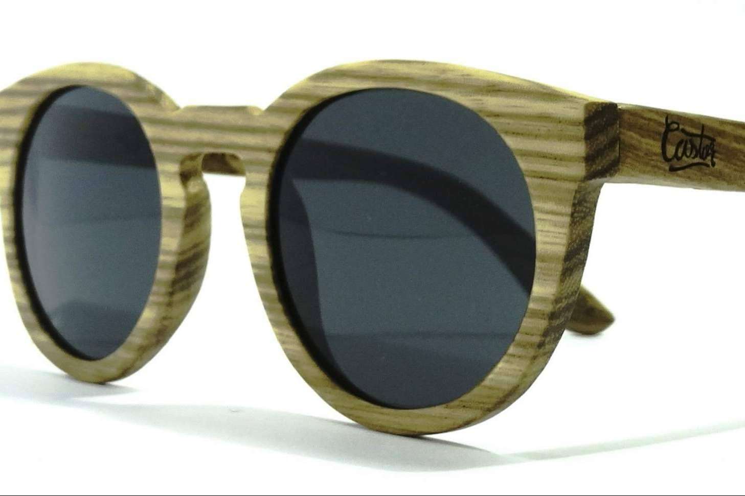 Cómo son las nuevas gafas de madera de zebrano y de olivo