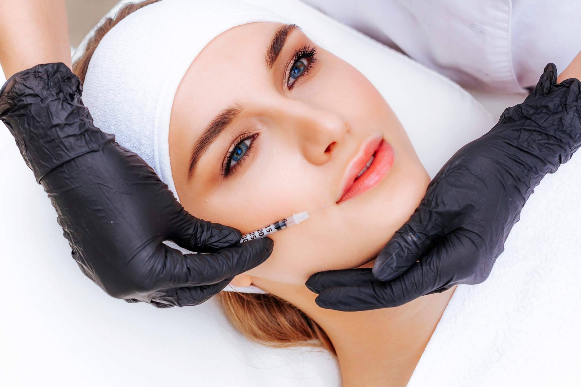 Mesoterapia facial, un tratamiento para combatir el envejecimiento de la piel