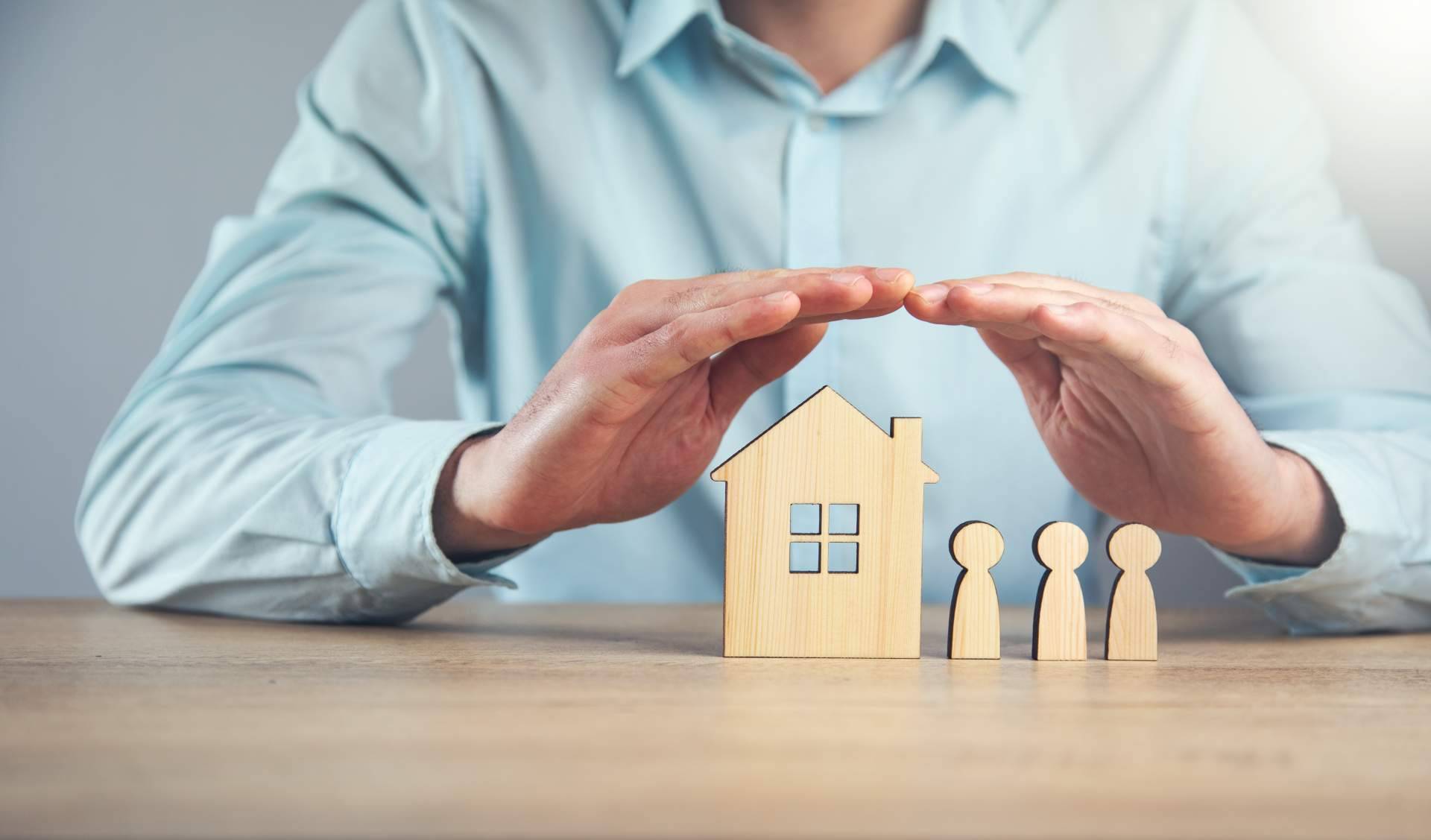 ¿Por qué es importante saber si aumenta la hipoteca cuando se quitan los seguros con el banco?