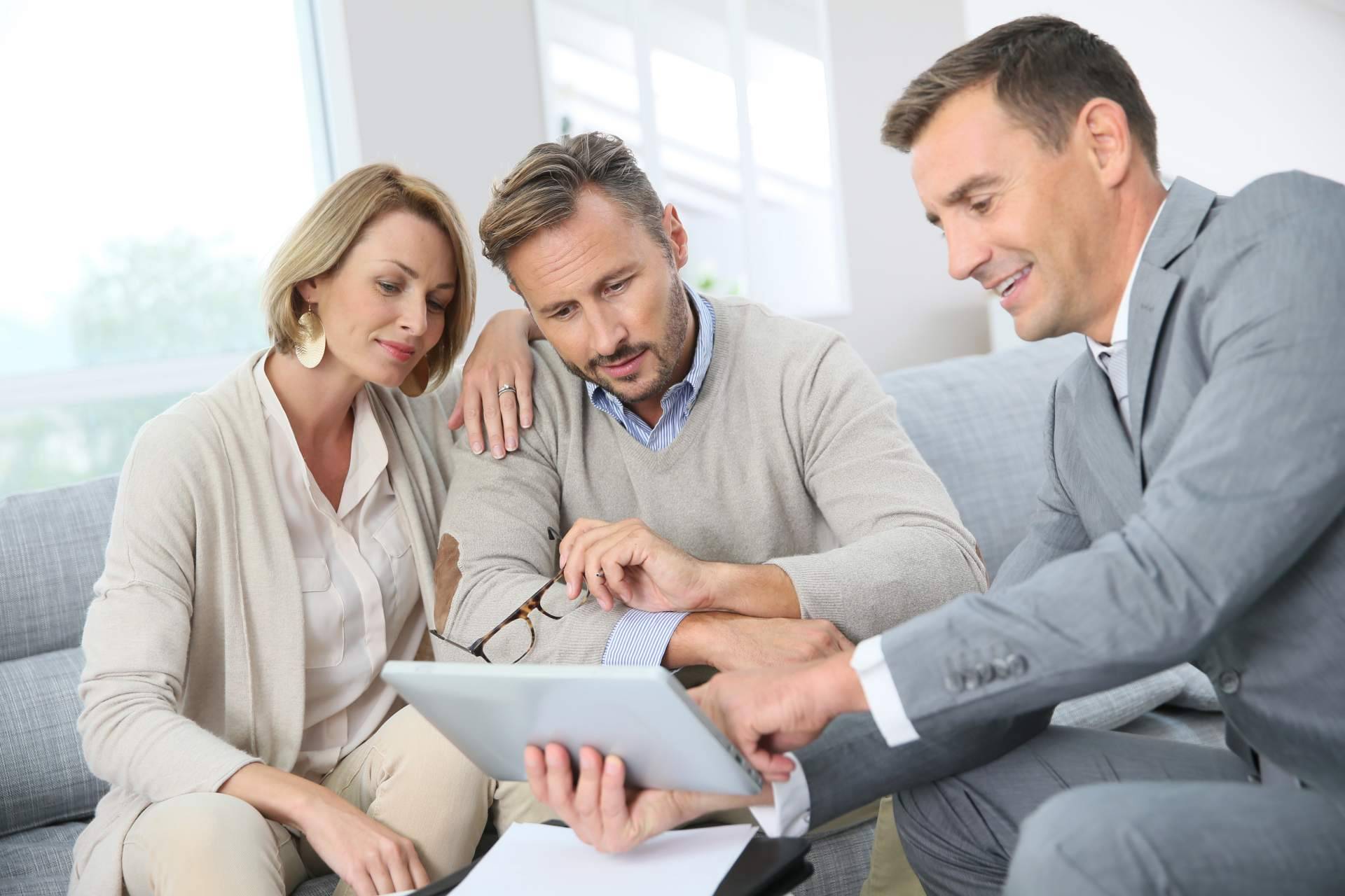 Incorporación de nuevos asesores inmobiliarios para nuevas aperturas de La Casa Agency el Clot