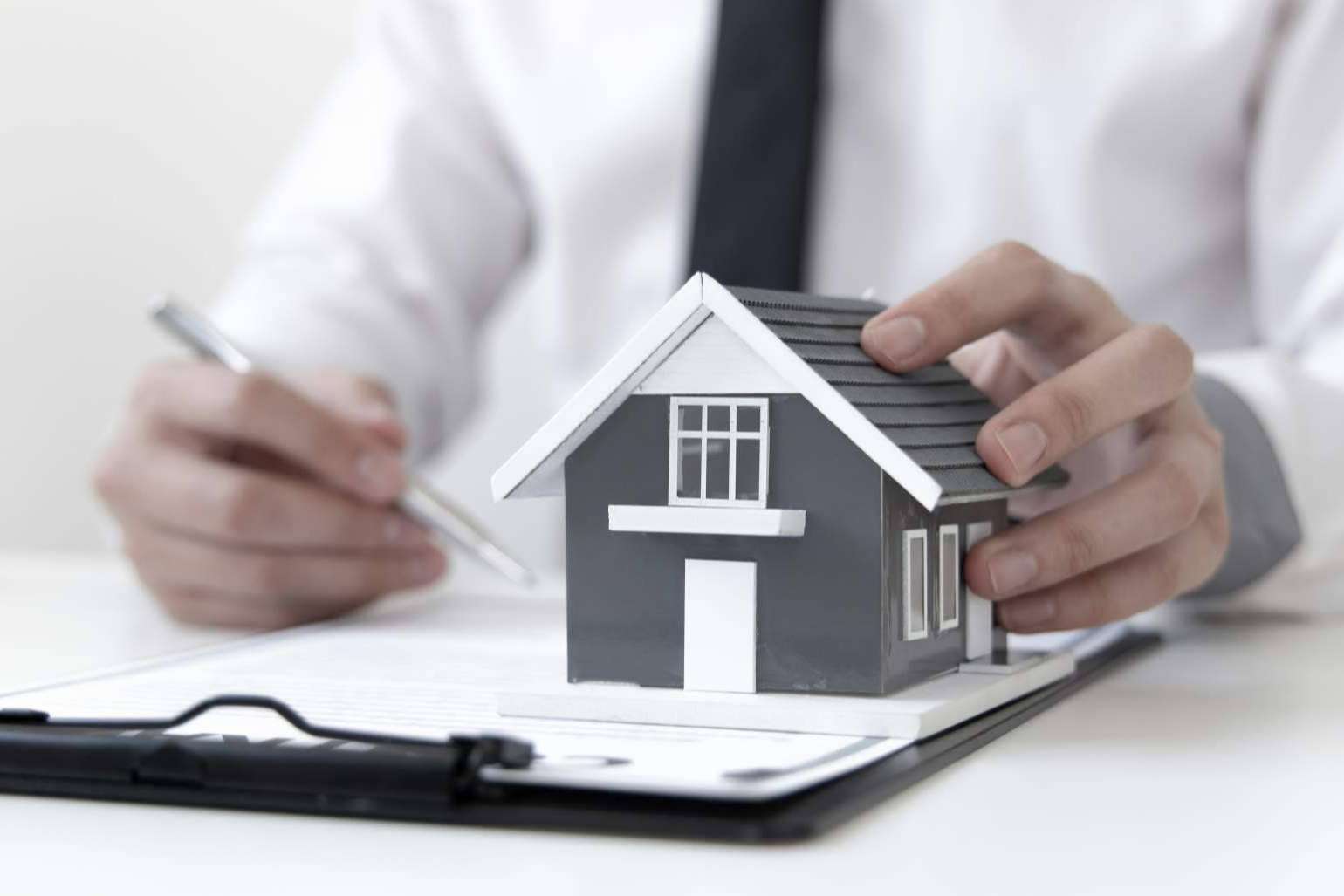 Vender una propiedad con honorarios reducidos en Madrid, de la mano de Sign Your House