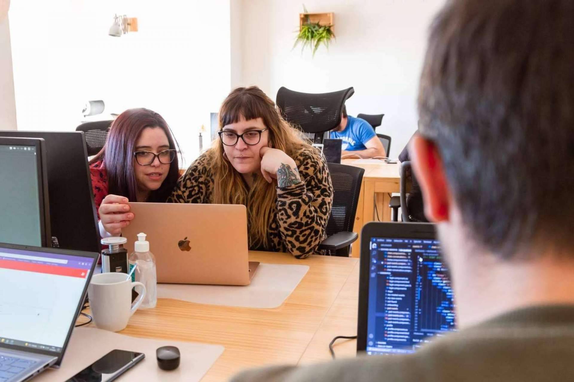 El bootcamp en desarrollo web de Codenotch revoluciona la enseñanza