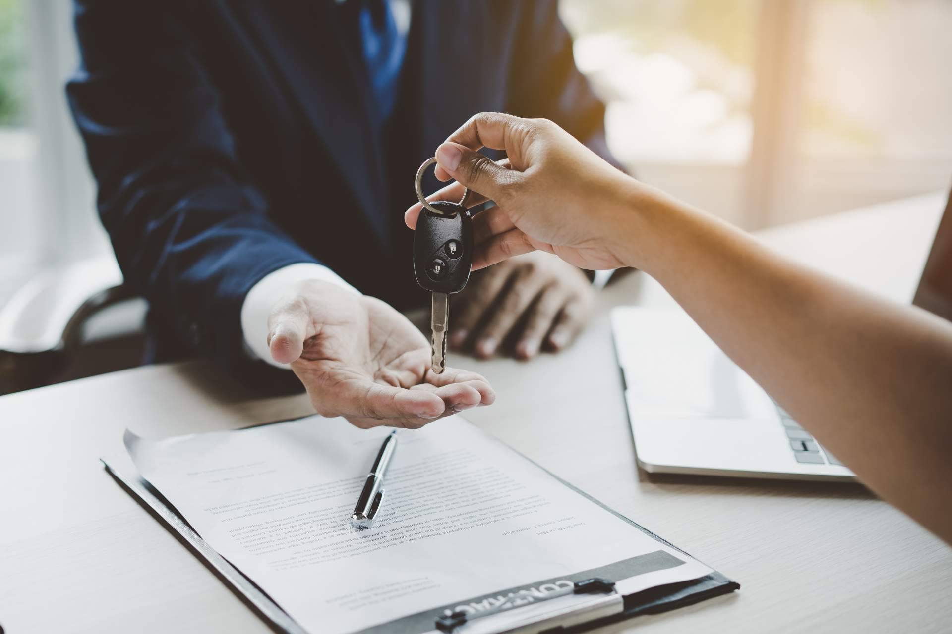 ¿Cuáles son los principales beneficios del renting a particulares? Renting Car Fácil