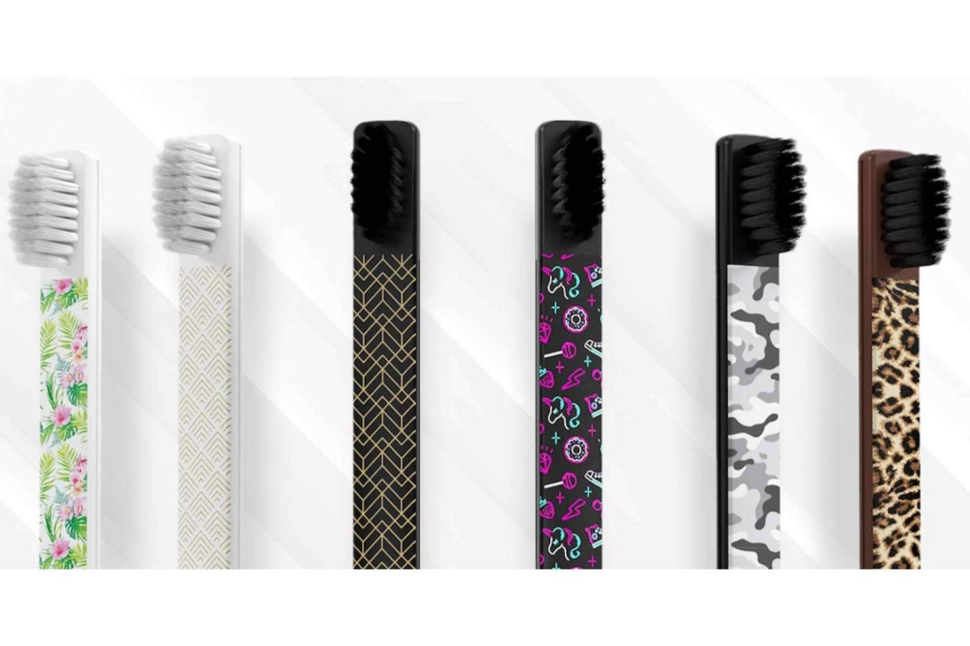Pack familiar de MyOwn para cuidar de la salud dental de la familia con cepillos de dientes originales