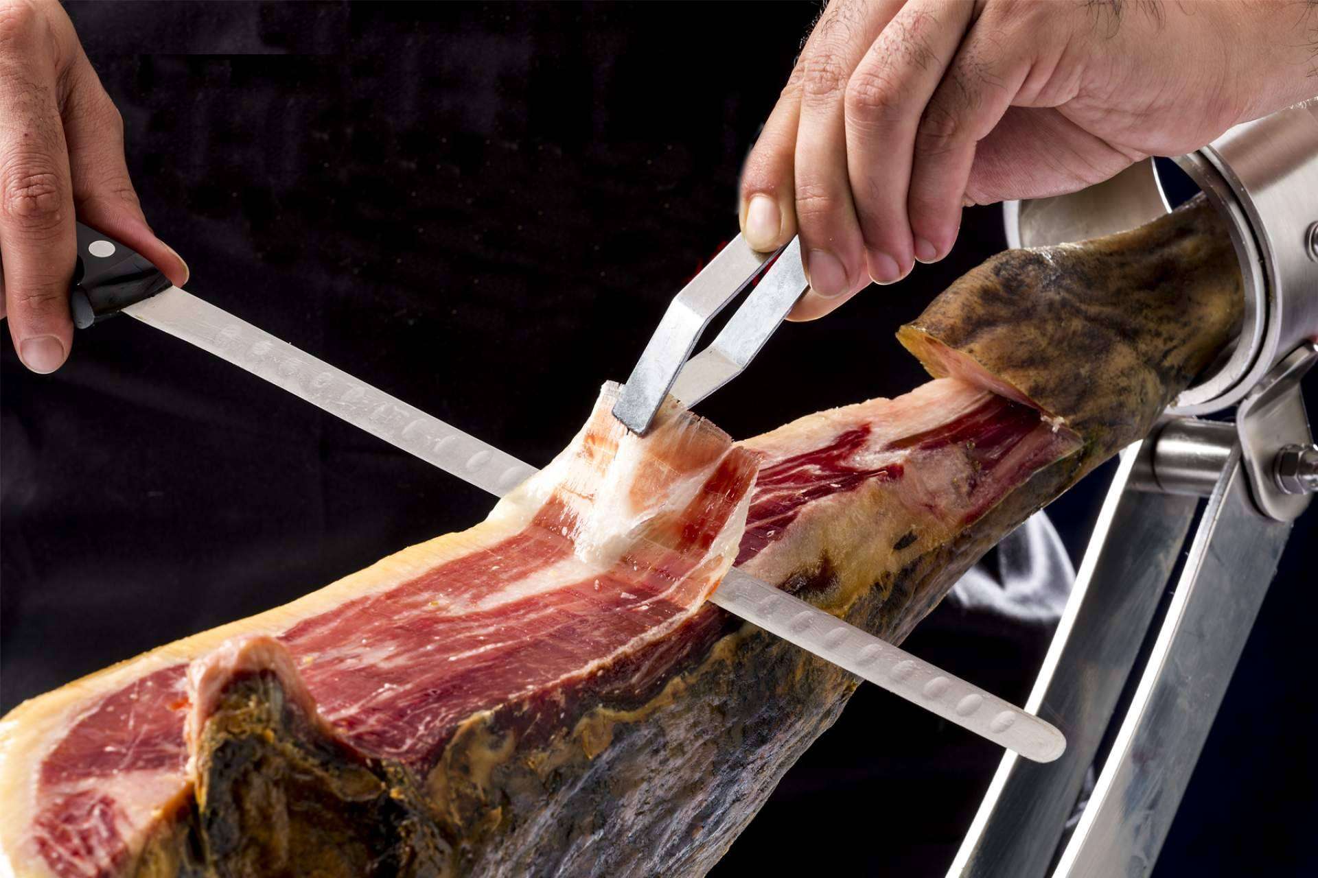 Los embutidos ibéricos de Segundín son de una calidad galardonada