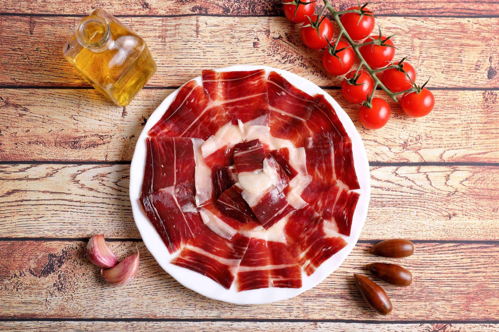 Cómo cortar y conservar un jamón ibérico, con Jamón y Pico