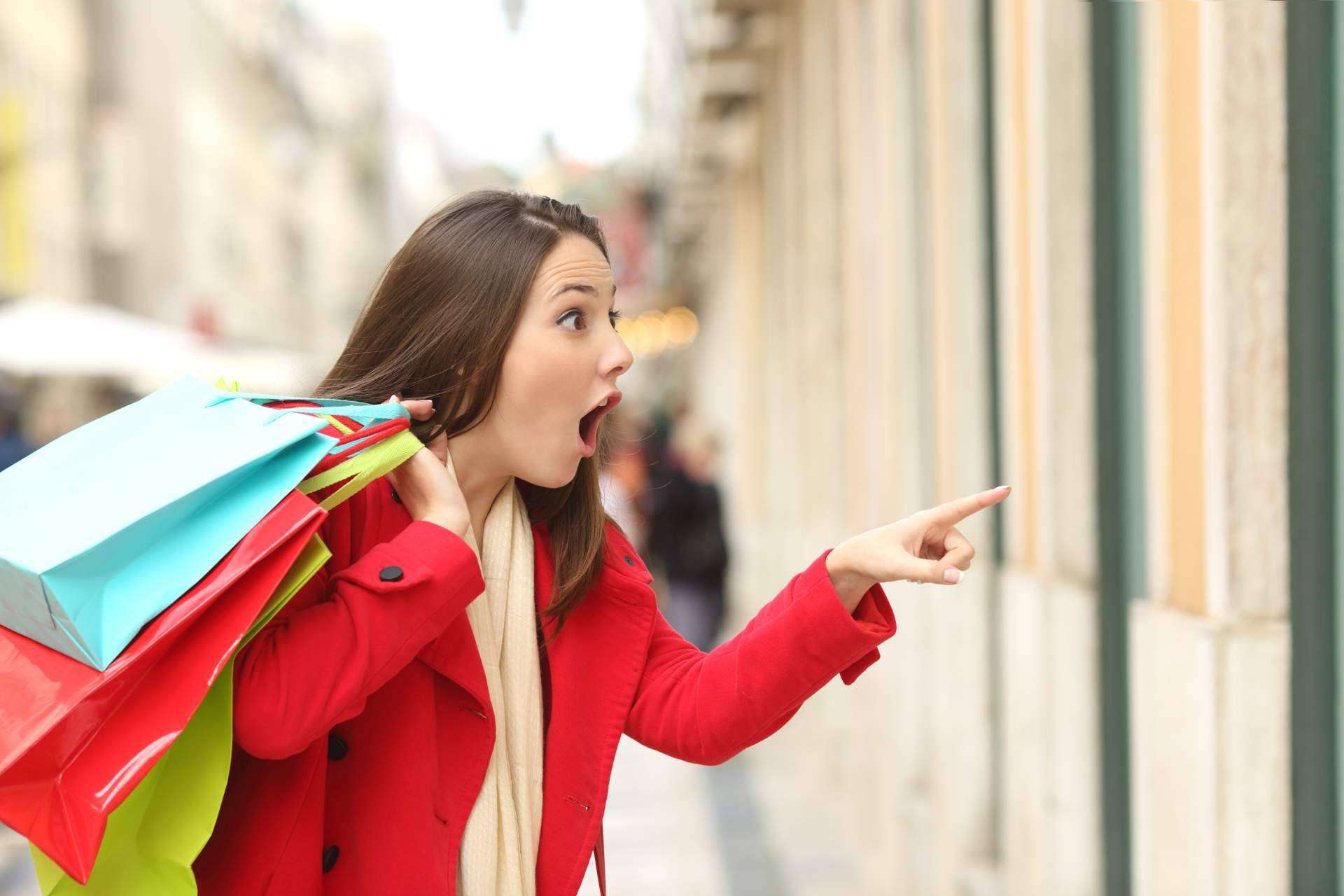 Mariola Fernández explica cómo controlar el exceso de compras en Navidad
