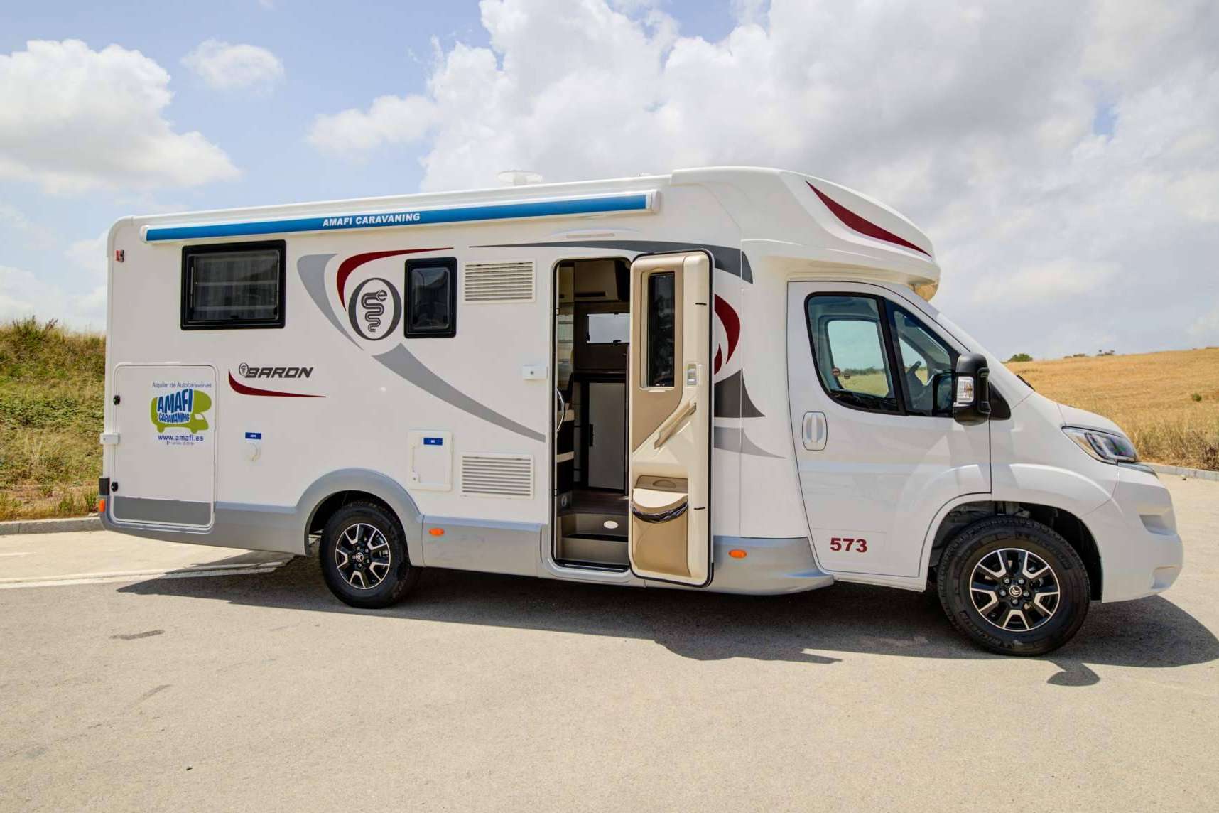Amafi Caravaning ofrece un alquiler de autocaravanas con un servicio todo incluido donde no hay sorpresas de último momento