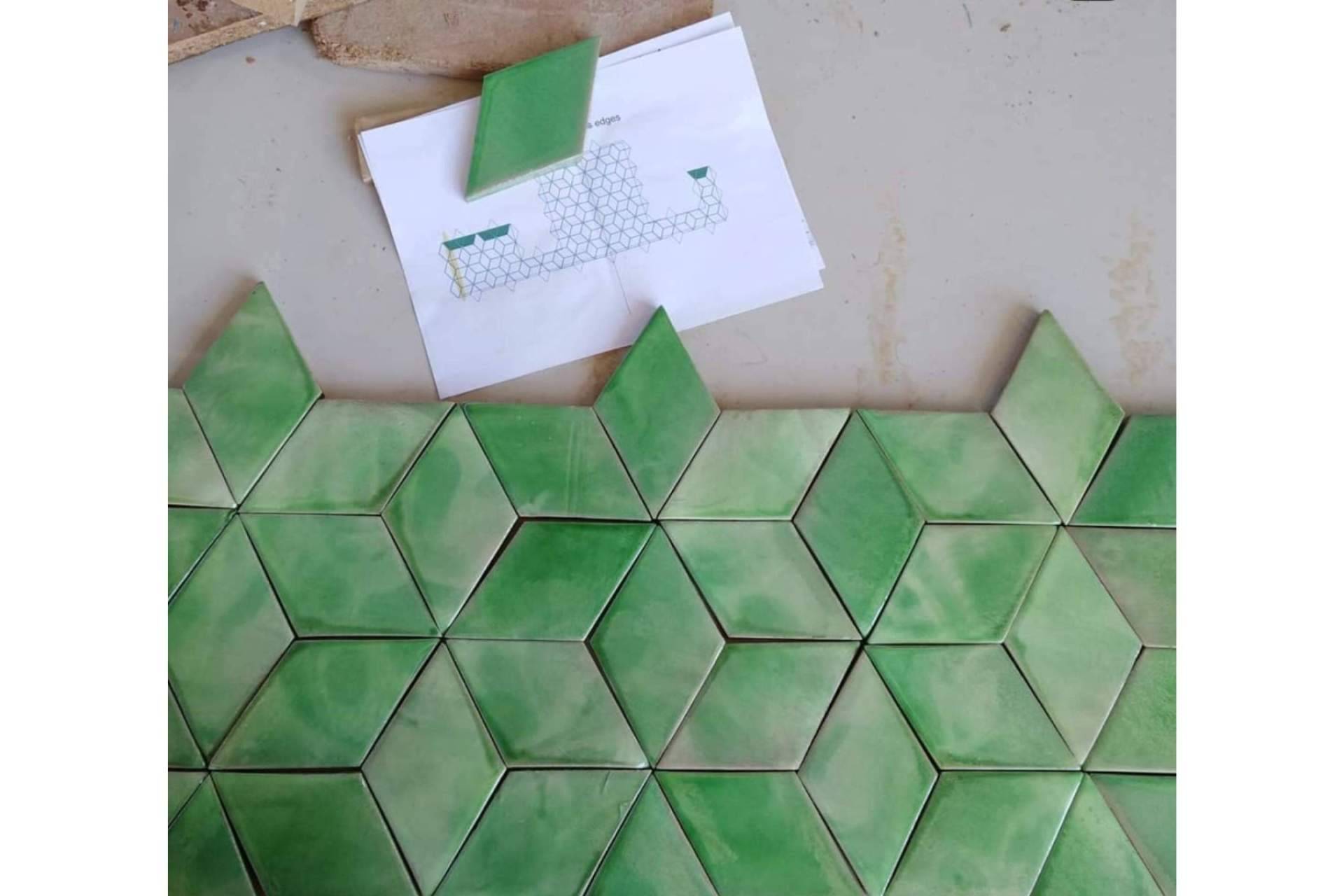 Artesanía sostenible, los azulejos artesanales de Cerámicas Viceira