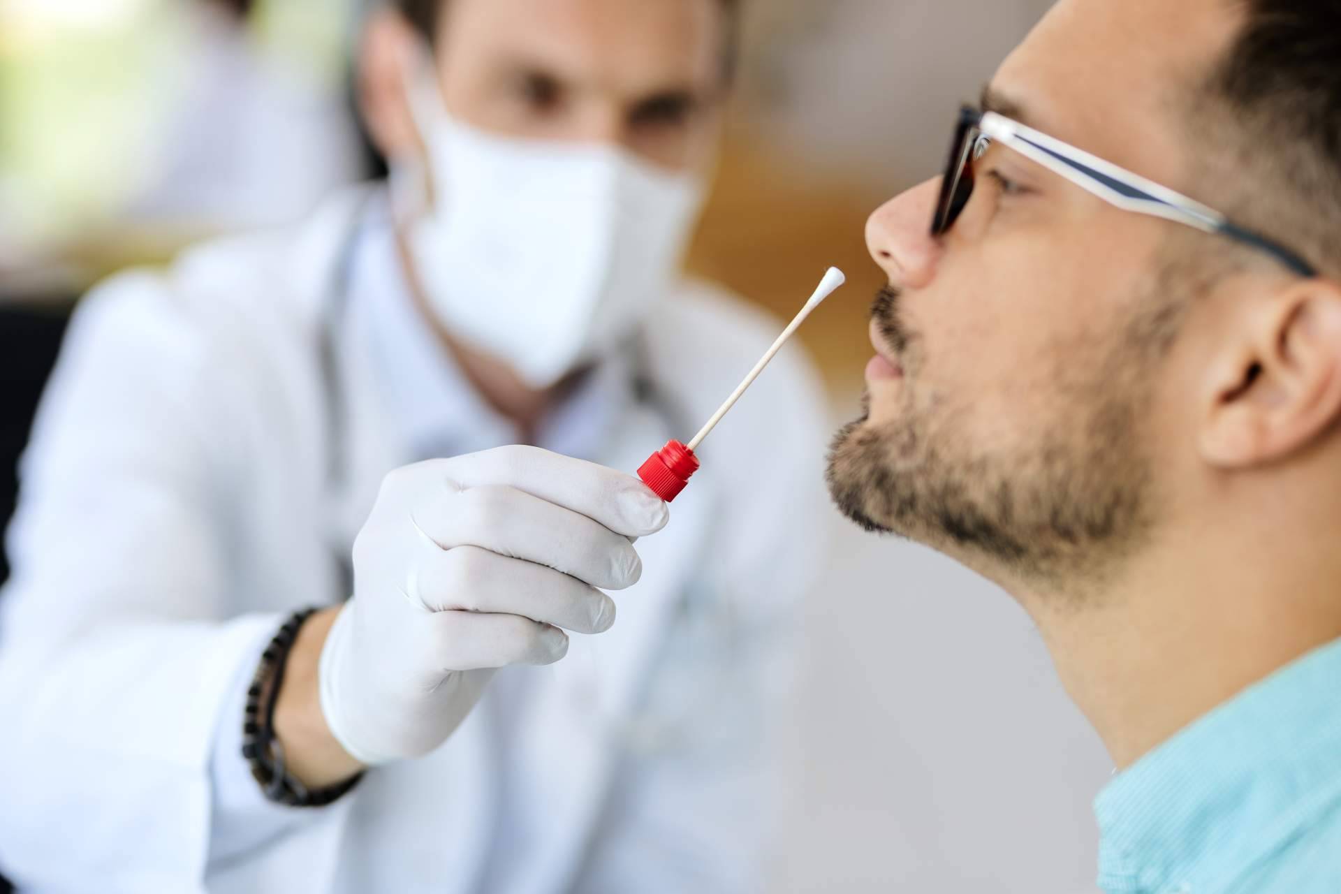 Centro Médico Bravo, diferentes test de covid que se pueden realizar