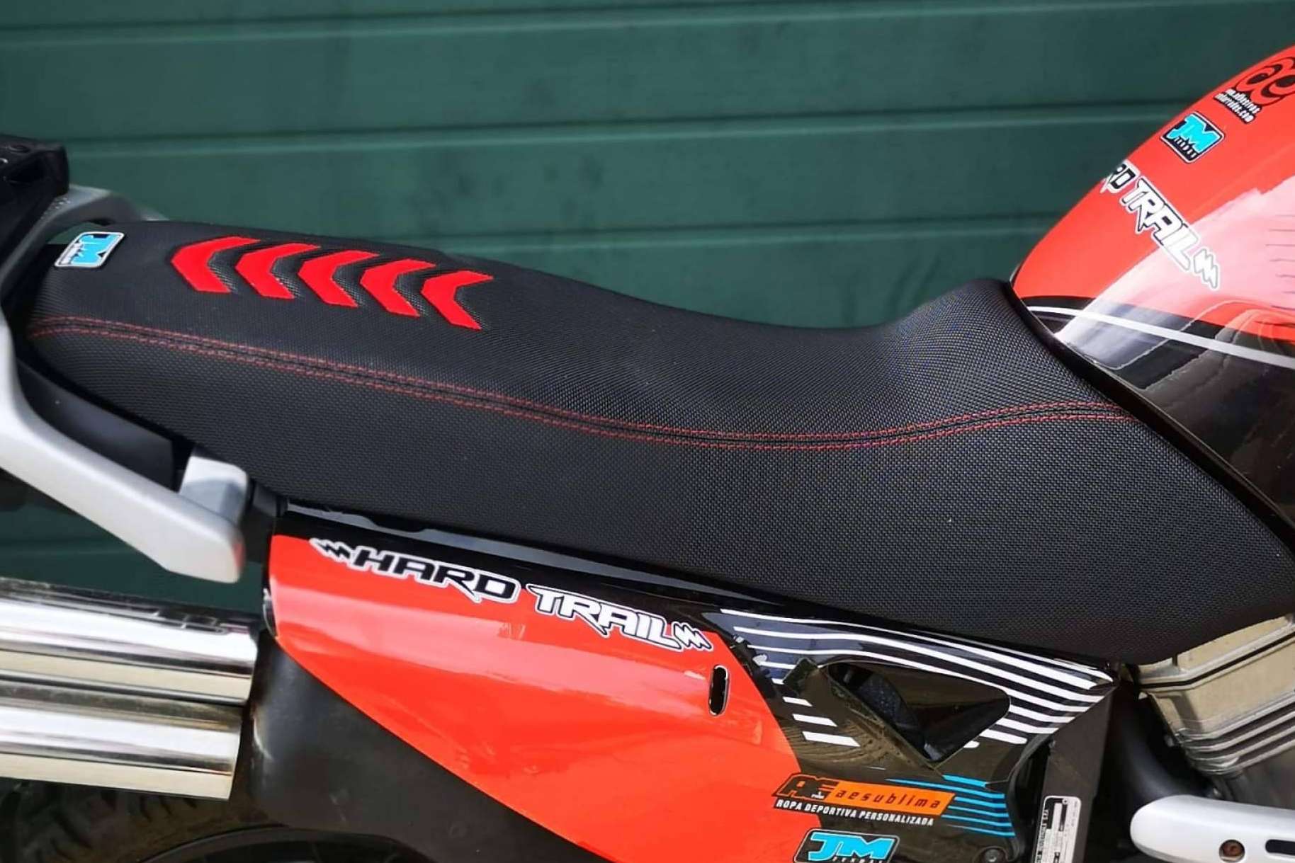 Comodidad con los asientos de moto de JM-FUNDAS