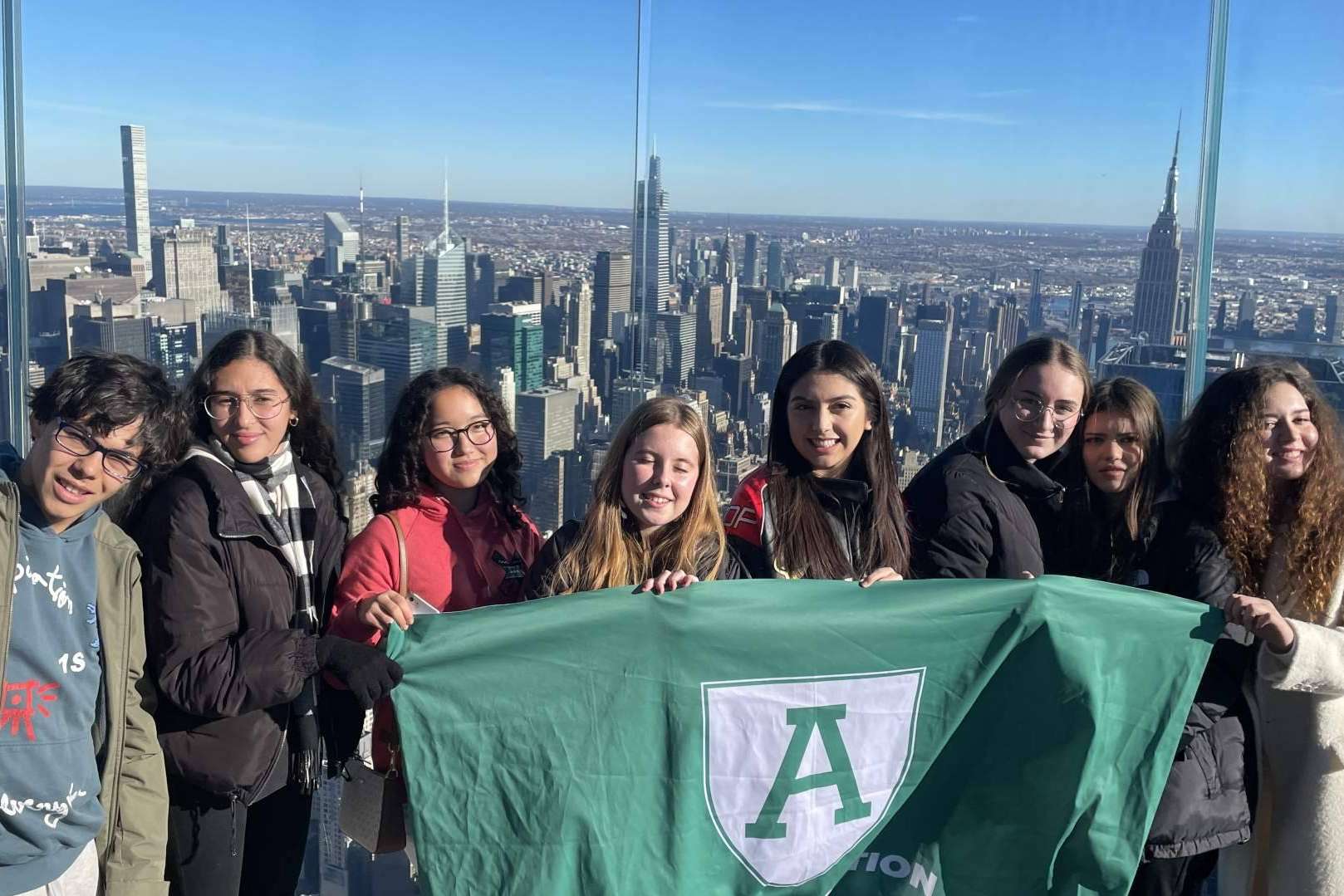De la cantera femenina del Rayo a cumplir el sueño americano gracias a Awex Education y una Ley de 1972, 'Compaginar en España es casi imposible'