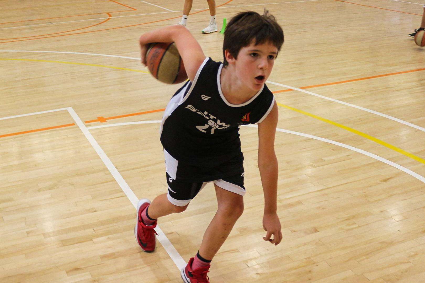 ITW Sport, el aliado para mejorar en verano como jugador de baloncesto