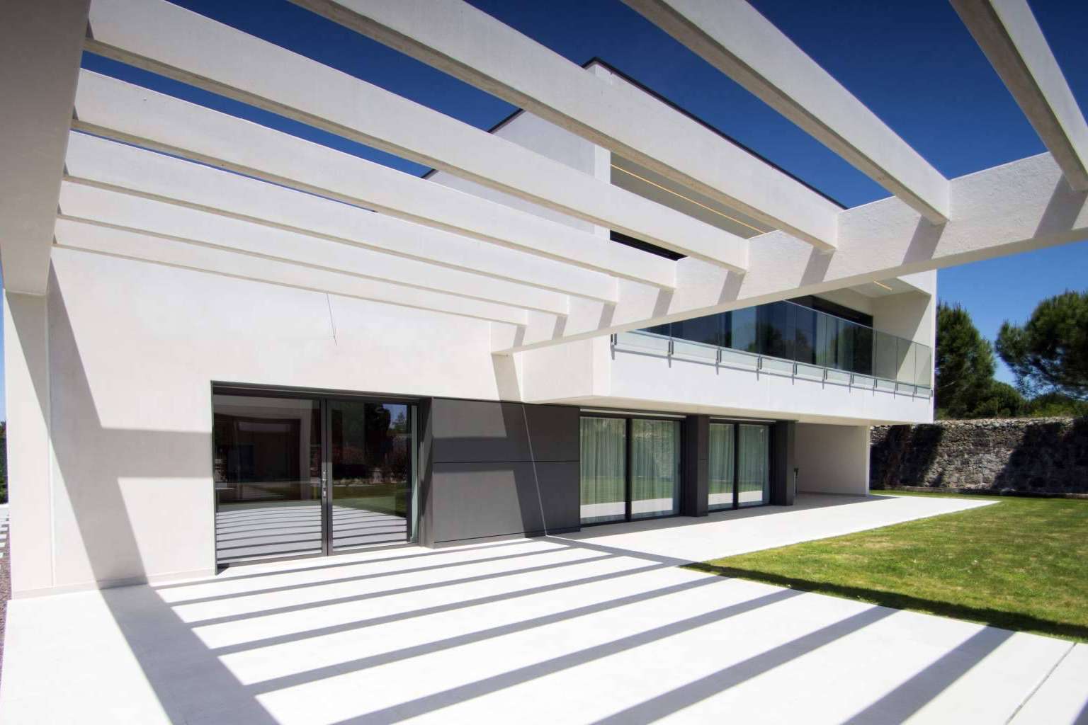 La fábrica de casas industrializadas de Hormitech en Medina del Campo cumple su primer año