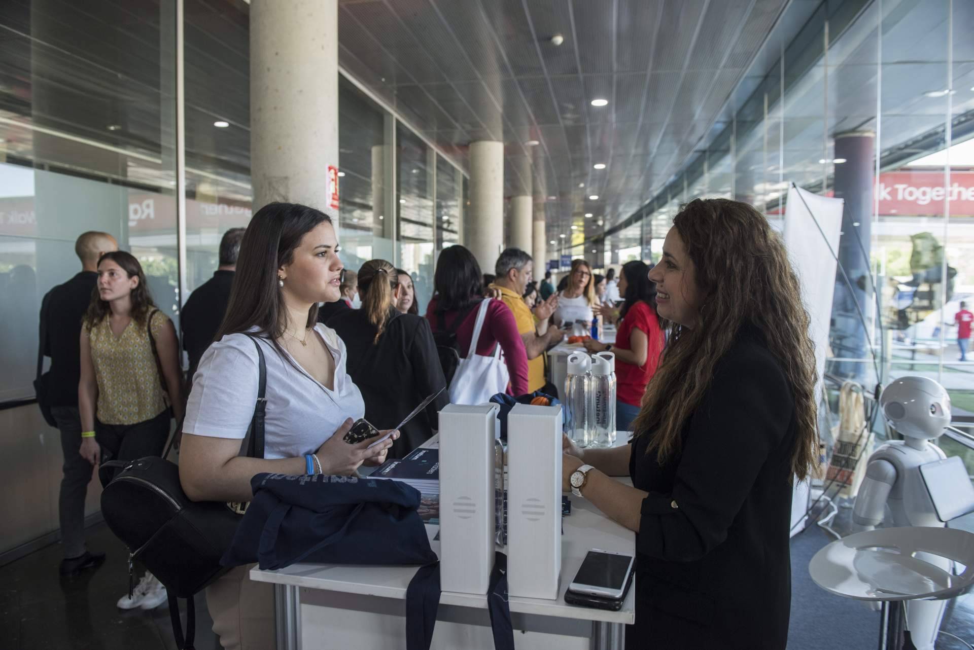 Vuelve la Hiring Fair Internacional que permite a las empresas conectar con el mejor talento junior, JOBarcelona’23
