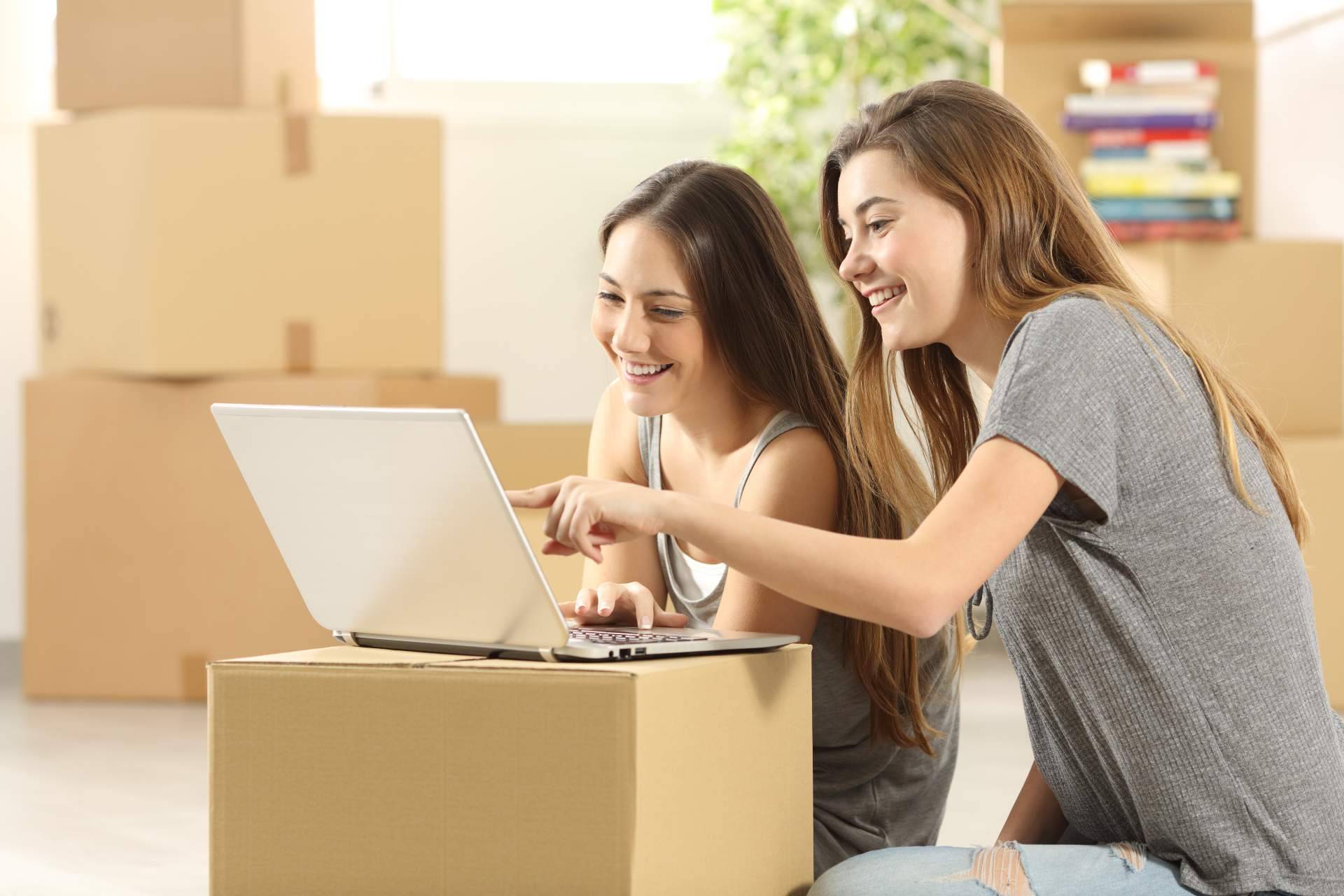 Valencia y Granada son algunas de las ciudades más populares entre los universitarios para alquilar una habitación