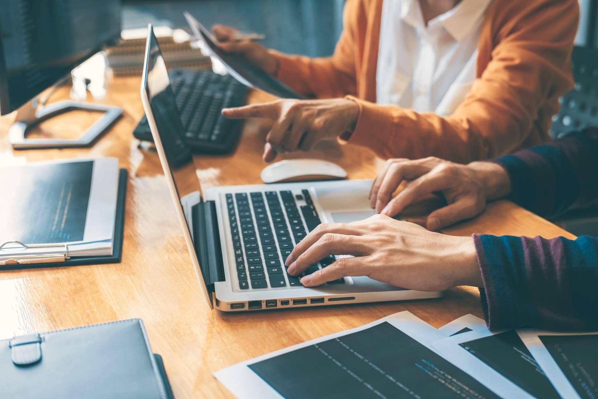 La empresa especialista en outsourcing informático con más de dos décadas de experiencia, Informática Sevilla