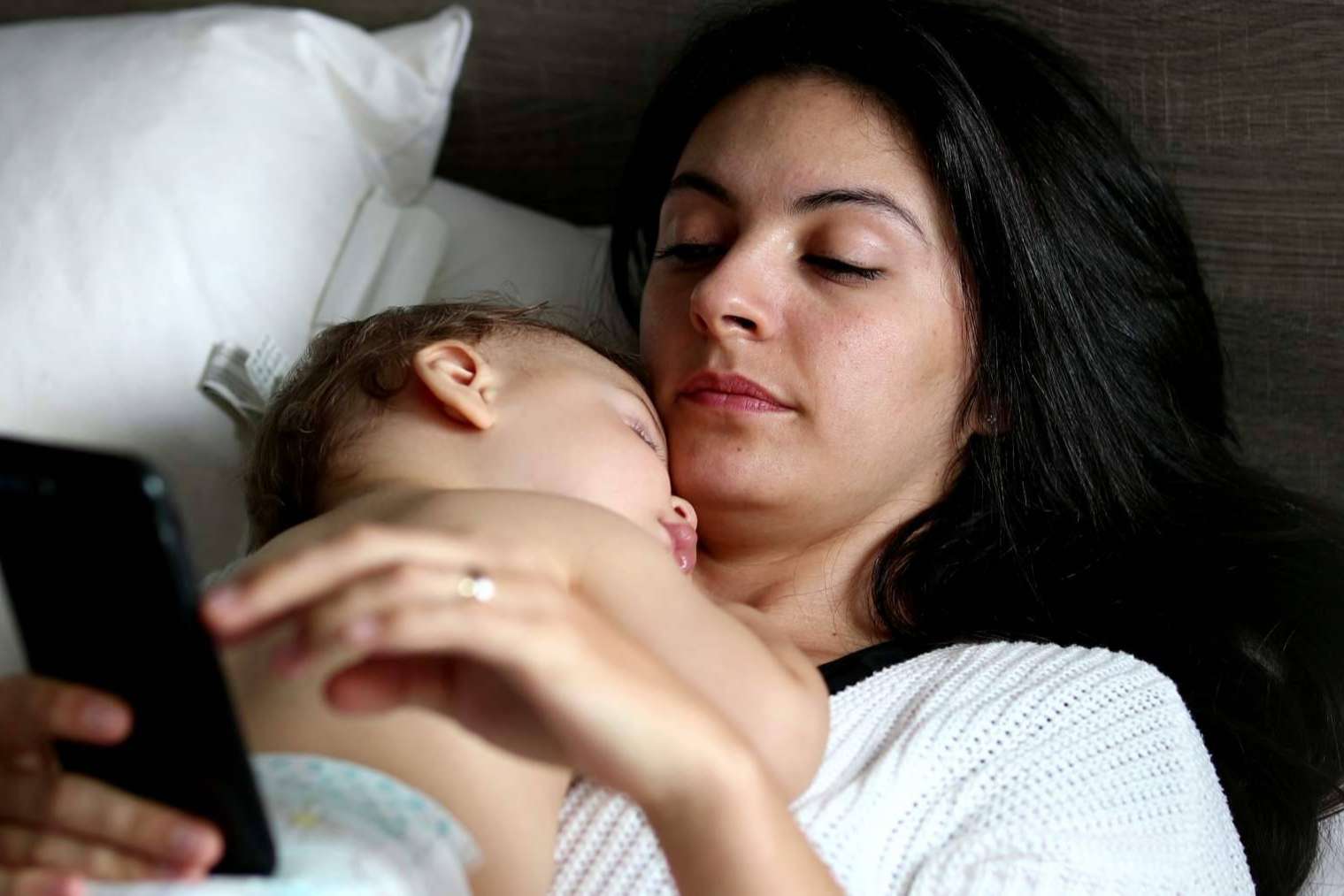 Ventajas físicas y emocionales de la lactancia para el bebé, con Mamá de Lujo