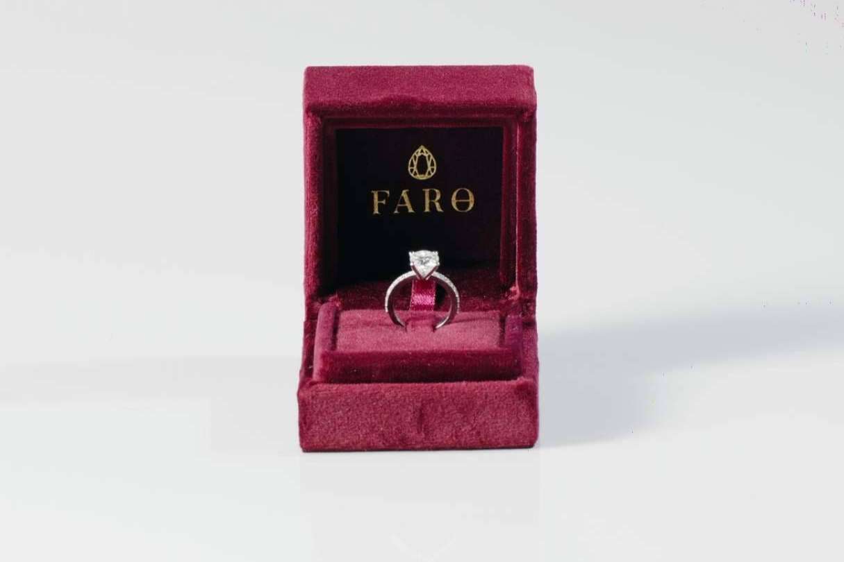 Las moissanitas son piedras preciosas y brillantes que pueden adquirirse en FARO