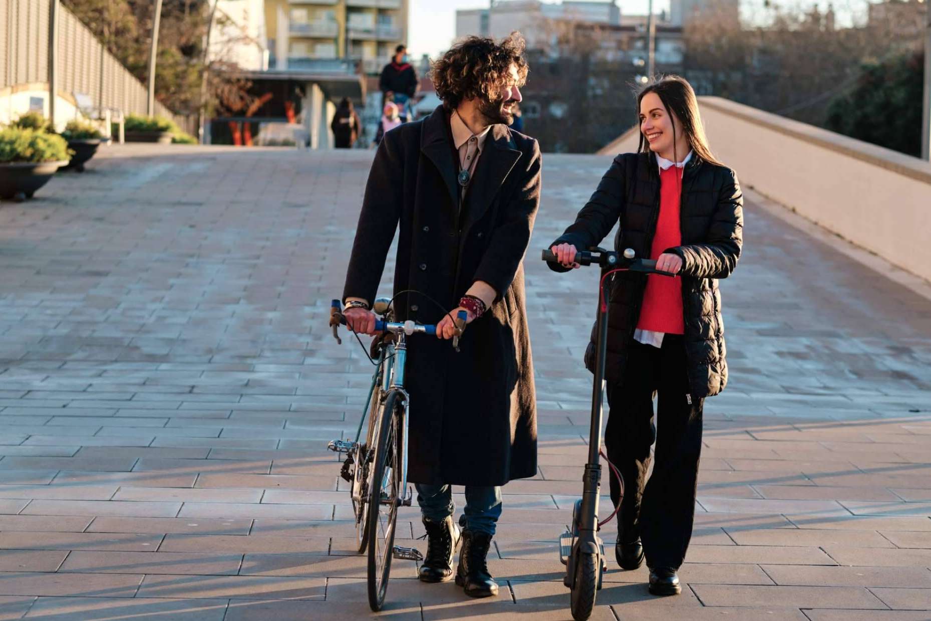 Adquirir bicicleta eléctrica para moverse por la ciudad cómodamente en HTO Urban Mobility