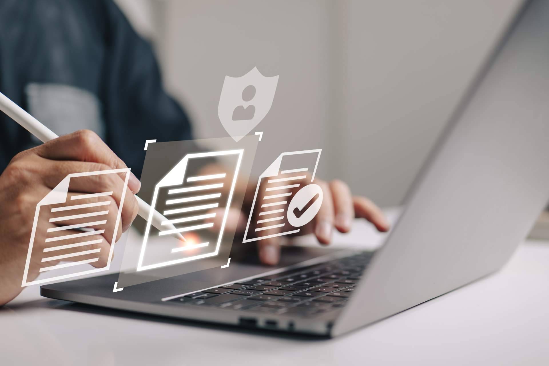Factorymail explica la importancia de la firma de contratos online
