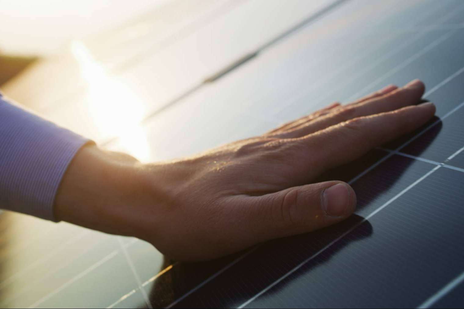 ¿Cuánto cuesta instalar placas solares?, con ISF