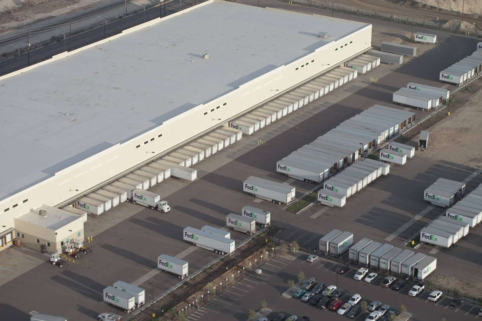 Renta de bodegas y naves industriales en la ciudad y el estado de México