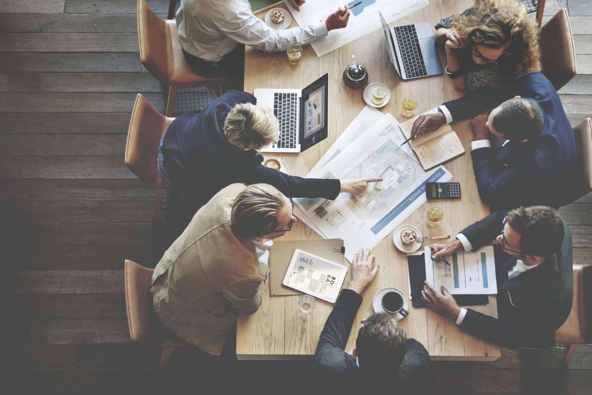 Democratizar la educación en Compliance y Marketing digital con el  ciclo de webinars de La Escuela de Negocios EDEU